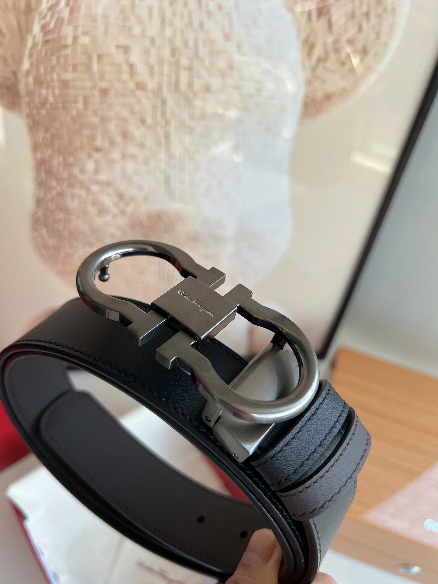 Ferragamo菲拉格慕   精致8字金属夹扣男士3.5cm腰带