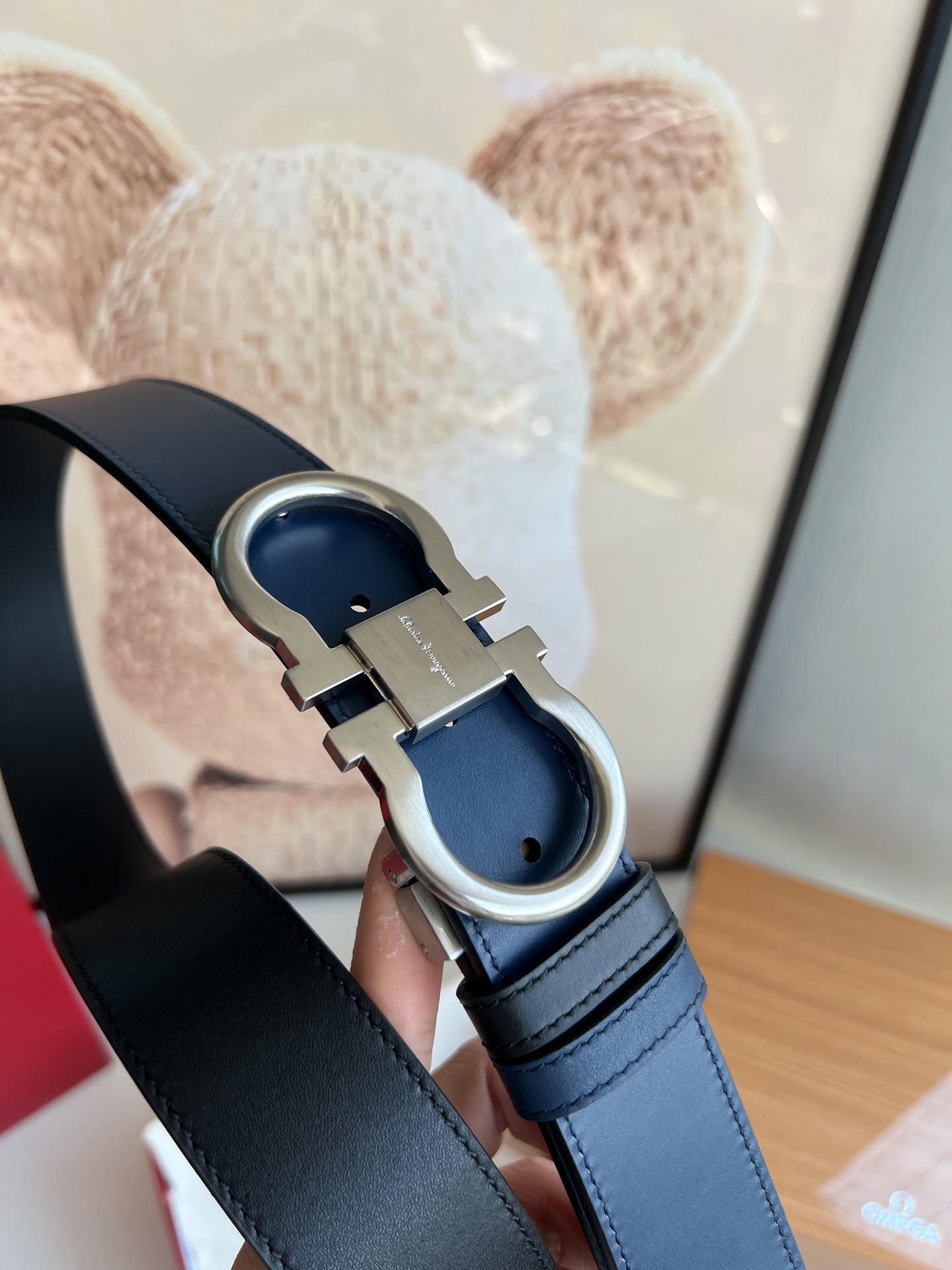 Ferragamo菲拉格慕   精致8字金属夹扣男士3.5cm腰带