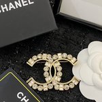 Chanel Jewelry Brooch Yellow Vintage
