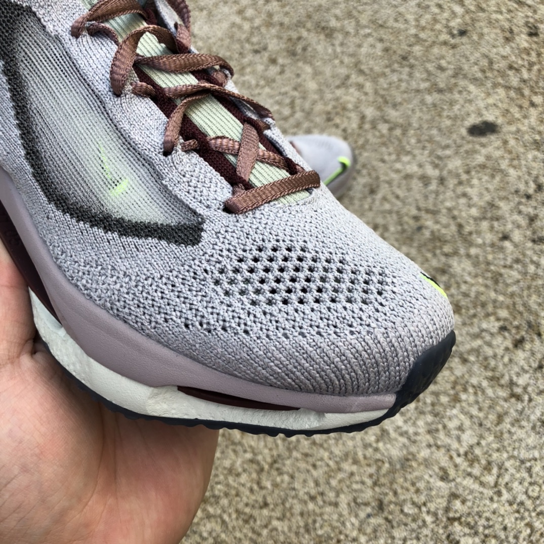340 NIKE SPARK FLYKNIT DD1901-600