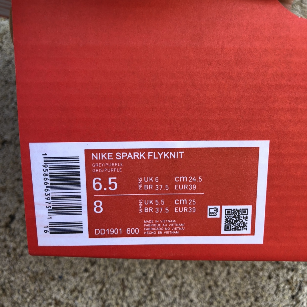 340 NIKE SPARK FLYKNIT DD1901-600