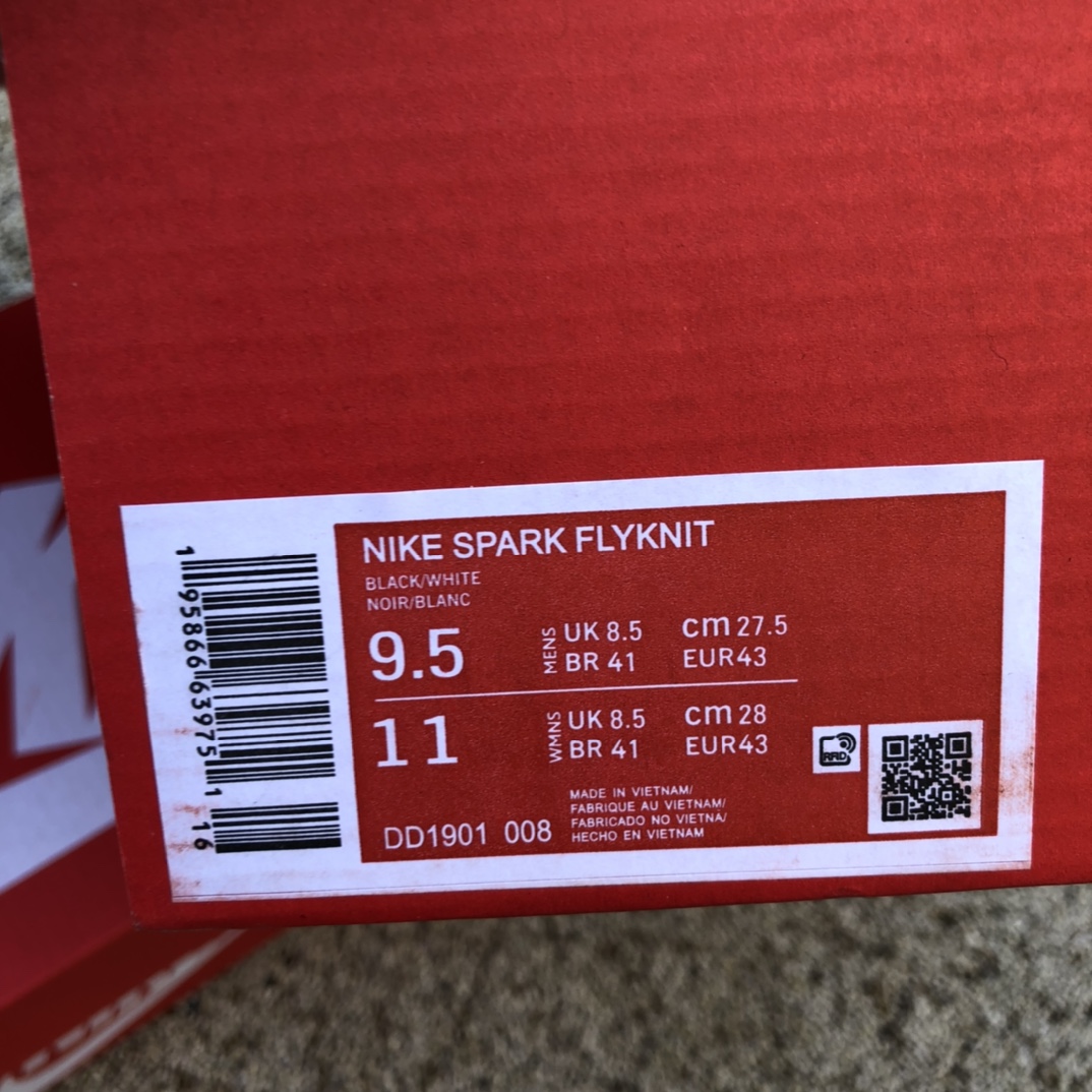 340 NIKE SPARK FLYKNIT DD1901-008