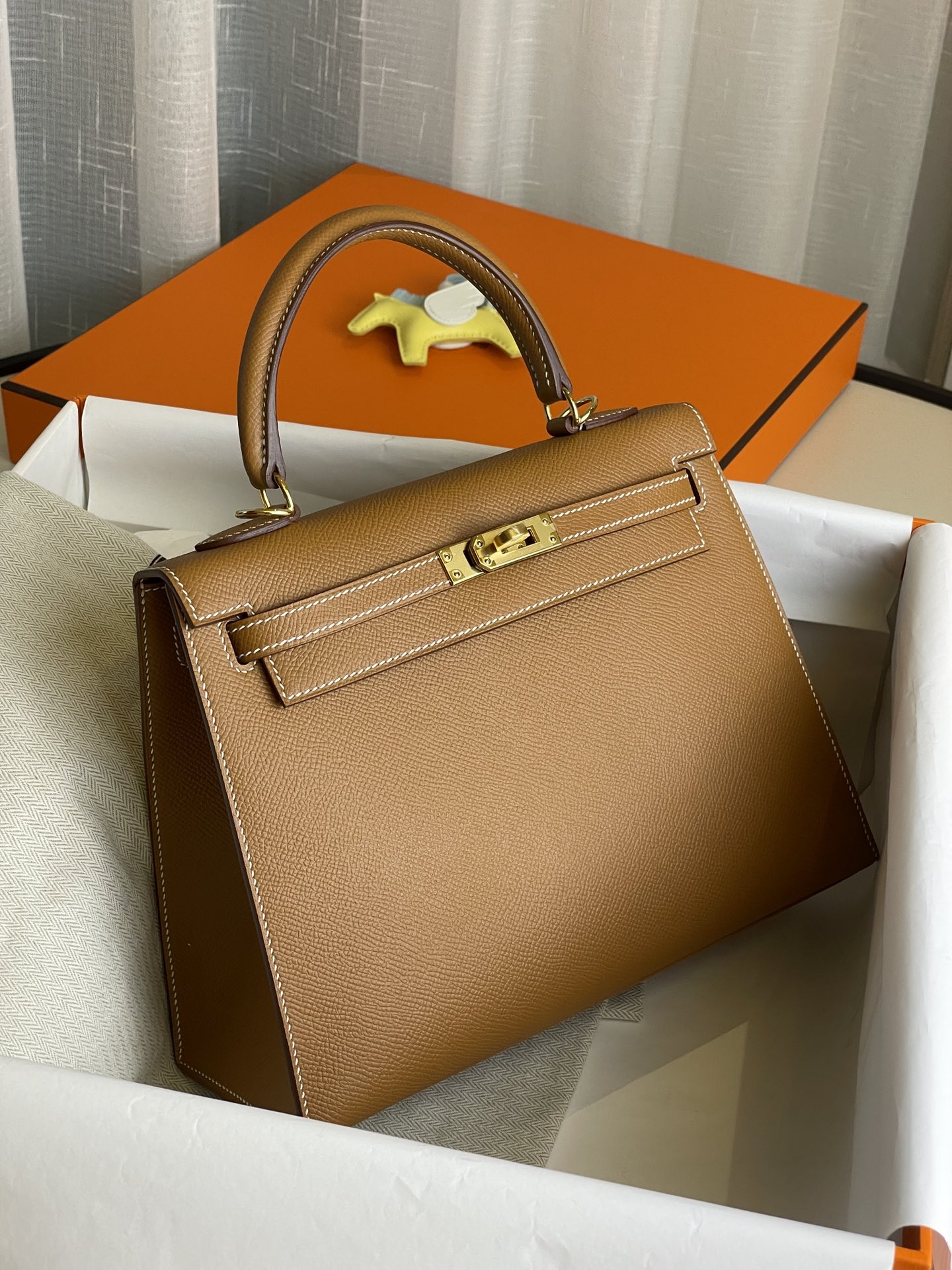 Hermes Kelly Handbags Crossbody & Shoulder Bags Brown Coffee Color Gold Hardware Epsom