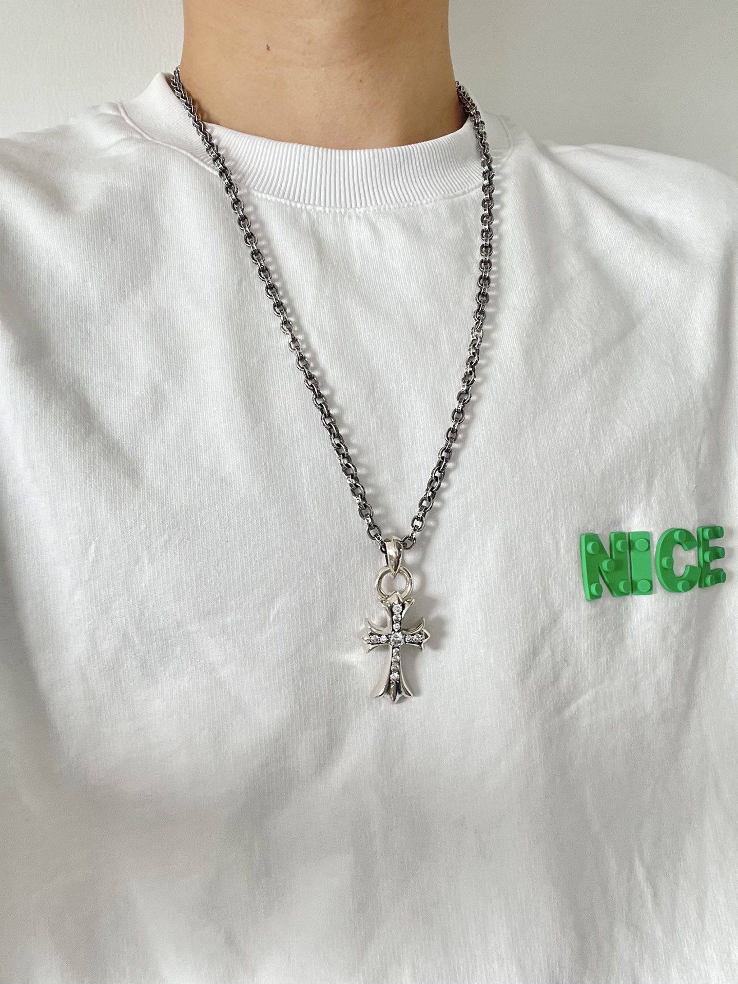 Chrome Hearts 克罗心 带钻十字架项链