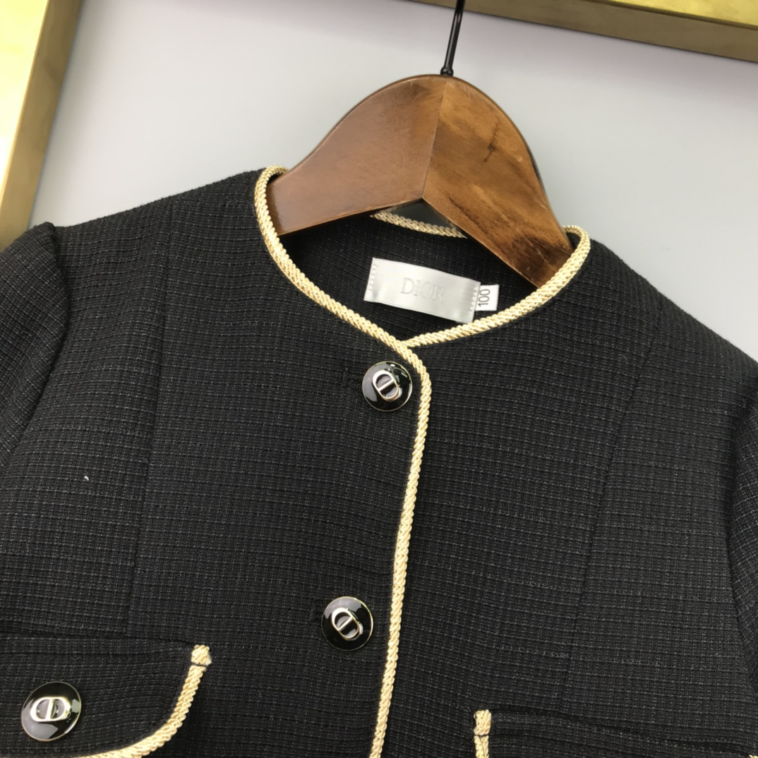 2022 Autumn Winter Children’s Vest Collection: Generous, Fashionable, Elegant Sizes 100-150 - 图片 5