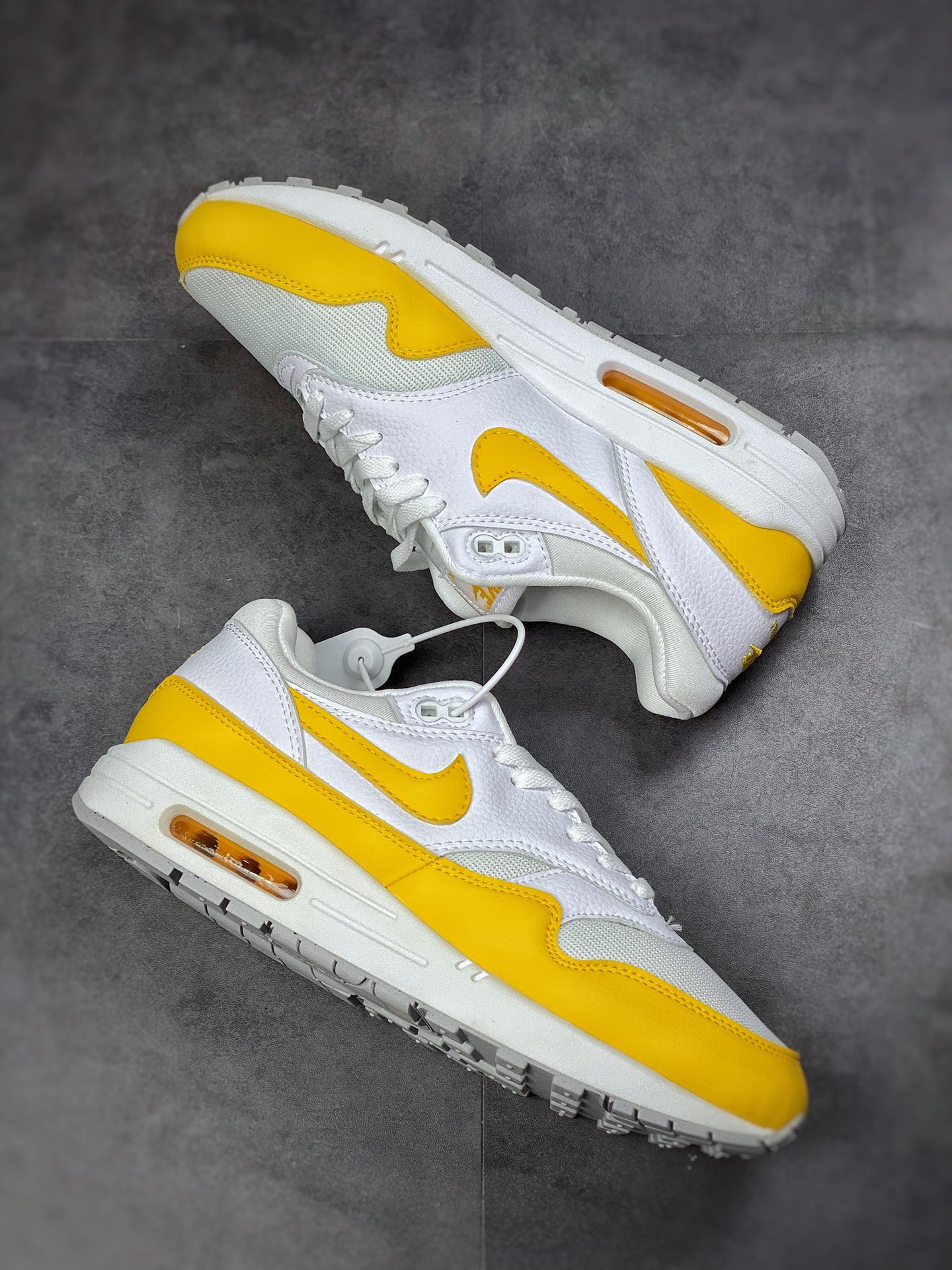 240 Nike Air Max 1 S 灰白黄复古休闲跑步鞋 DX2954-001