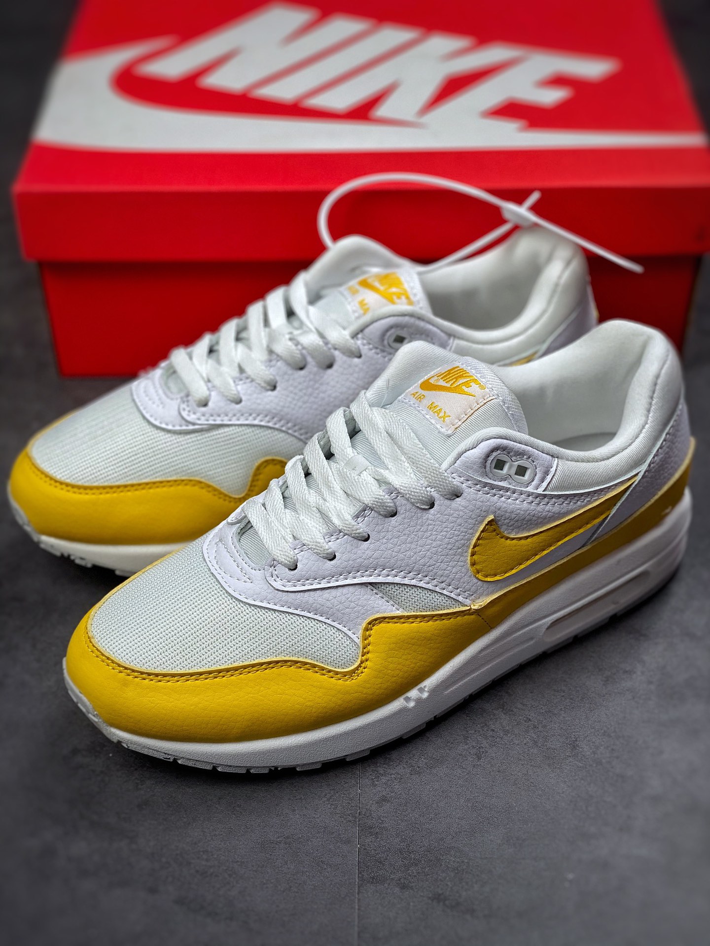 240 Nike Air Max 1 S 灰白黄复古休闲跑步鞋 DX2954-001