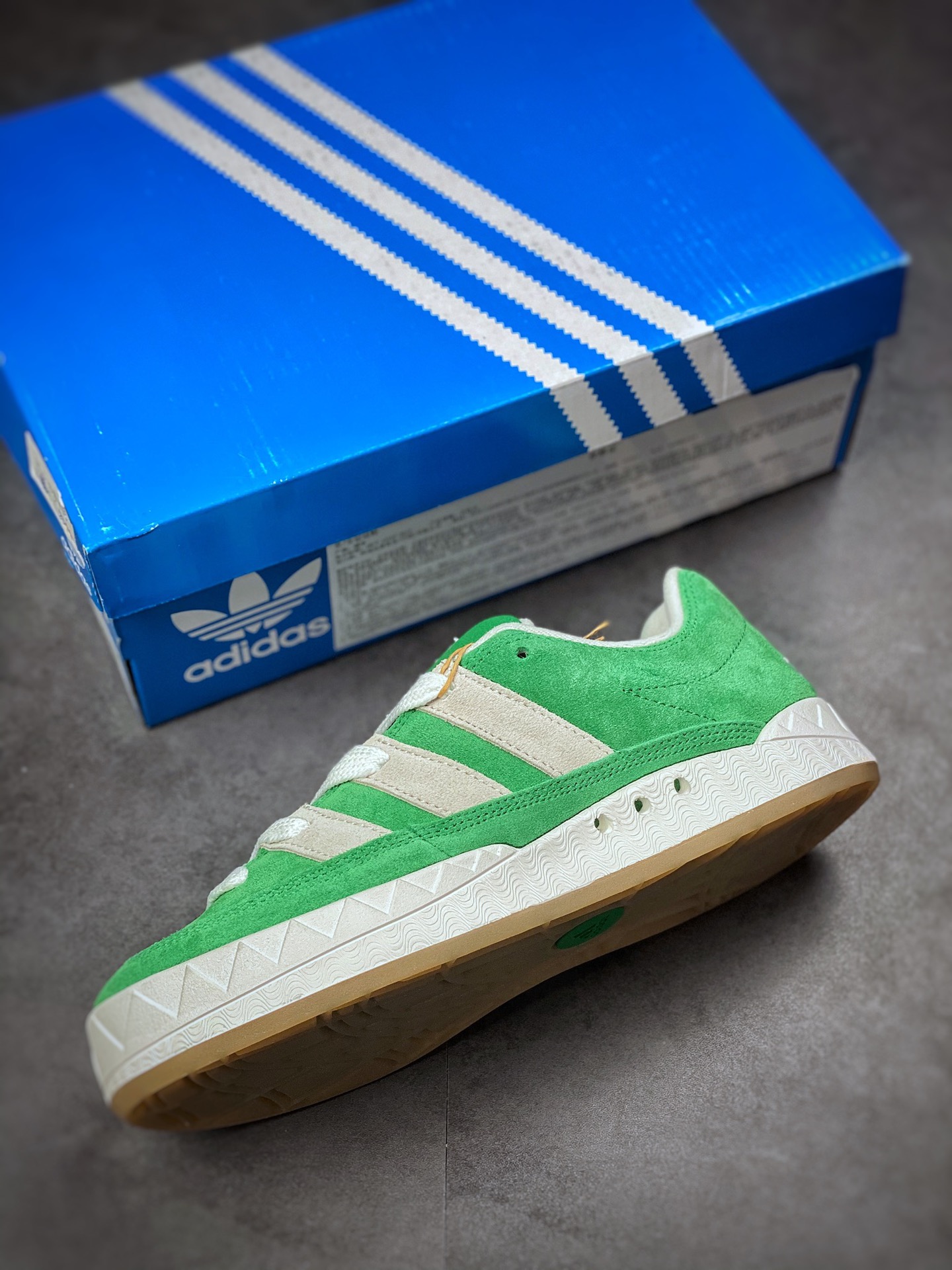 Adidas Adimatic series gray white green retro classic shark bread shoes GZ6202