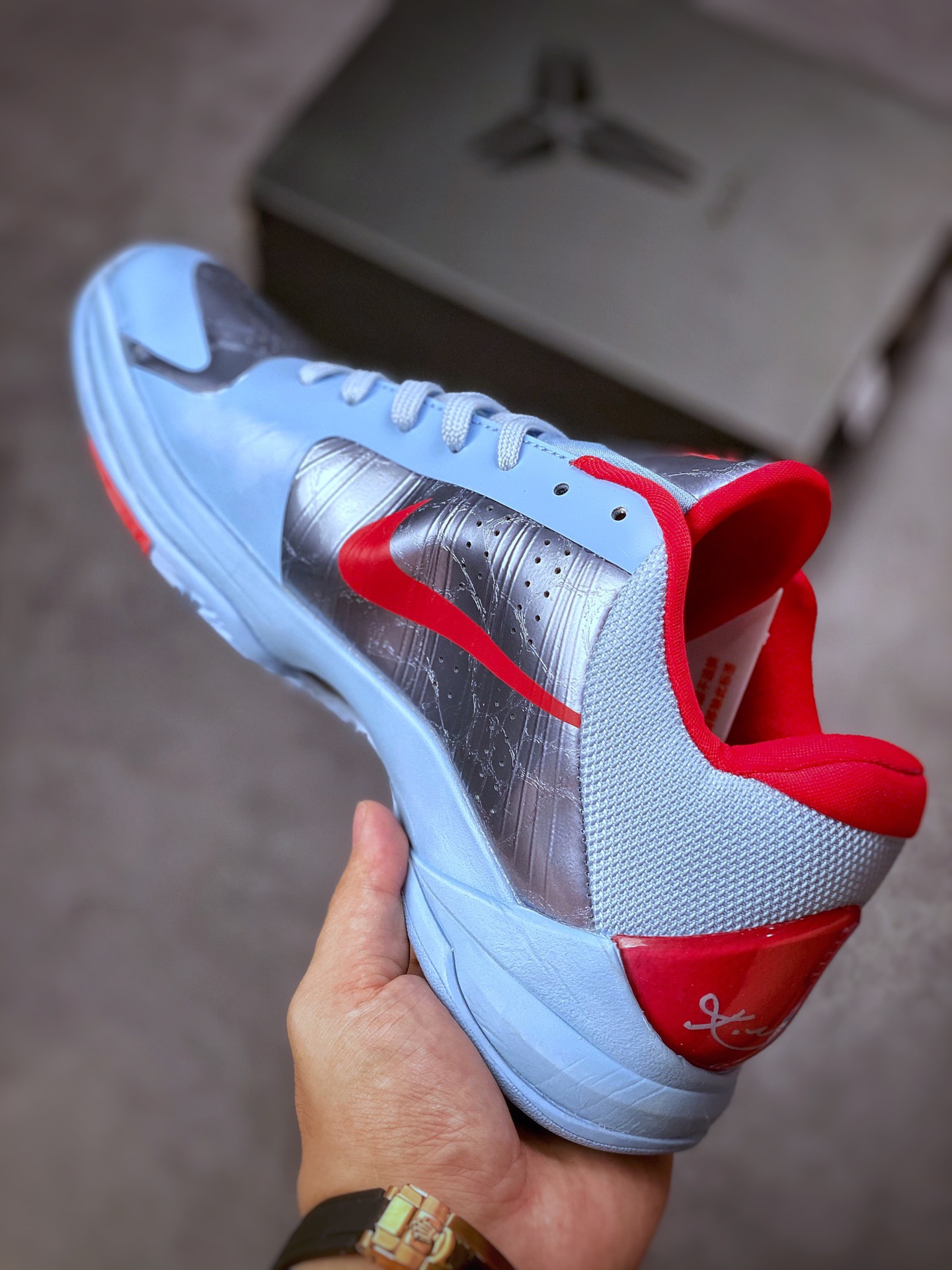 270 致敬Kobi 情怀满满 先行版 NIKE ZOOM KOBE 5 PROTRO 科比五代 CD4991-109