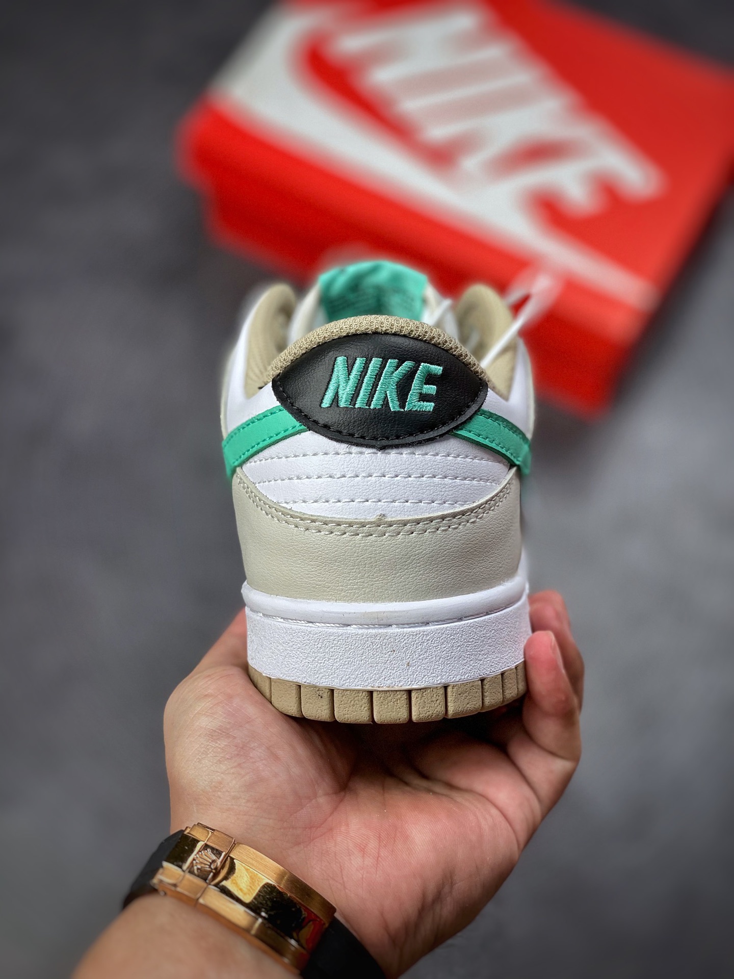 200 Nike SB Dunk Low 白棕绿 DX6063-131