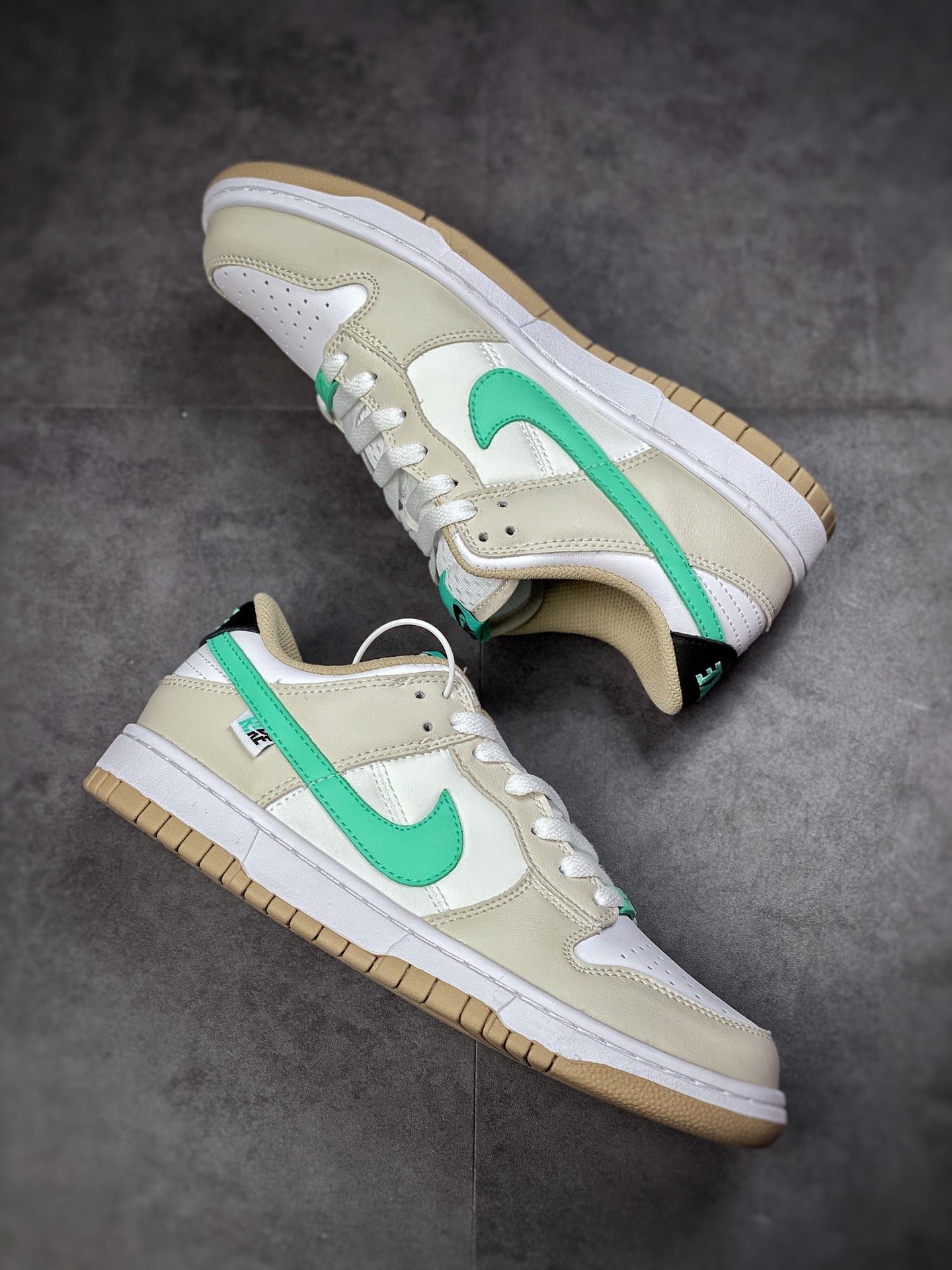 200 Nike SB Dunk Low 白棕绿 DX6063-131