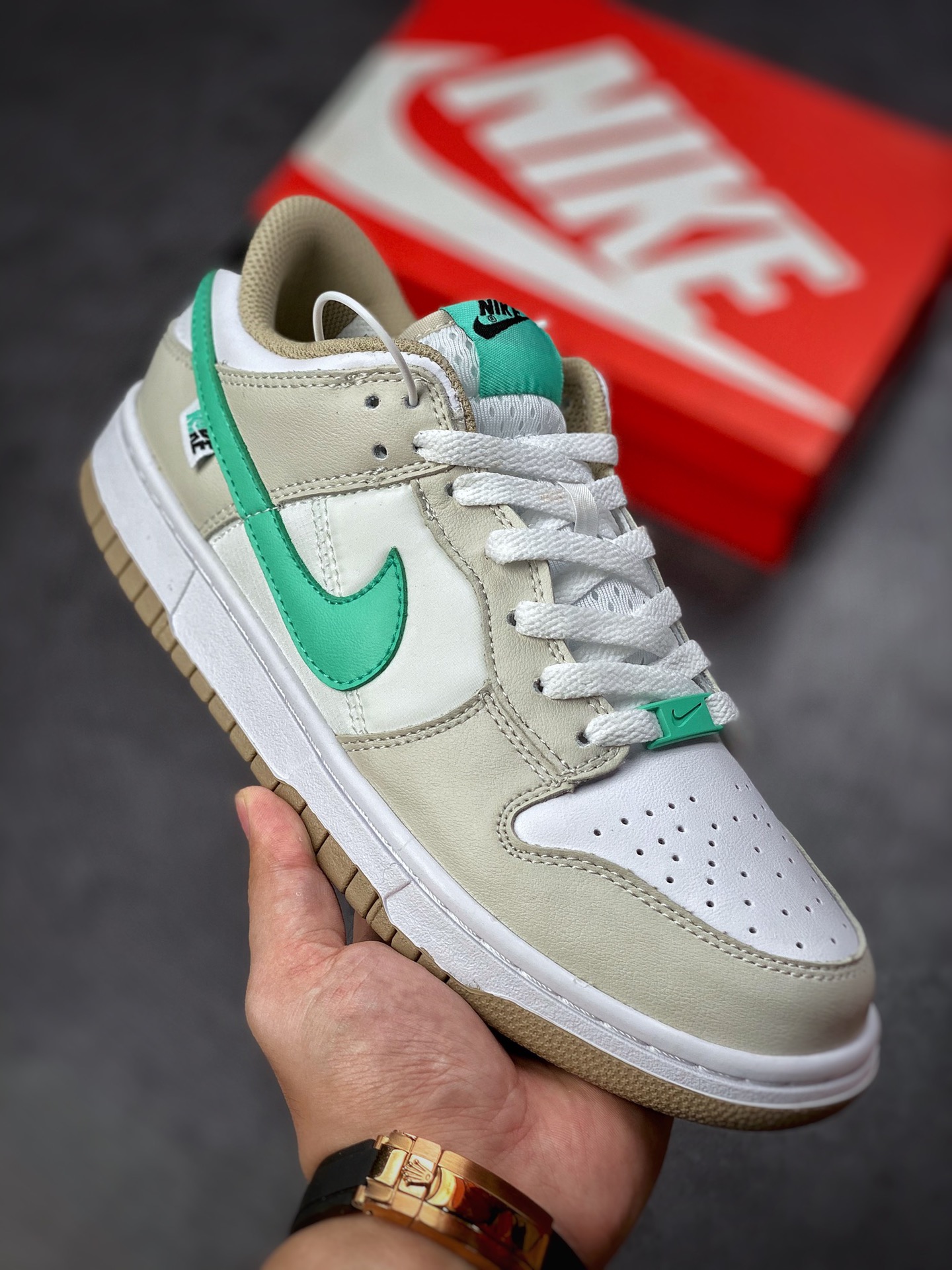 200 Nike SB Dunk Low 白棕绿 DX6063-131