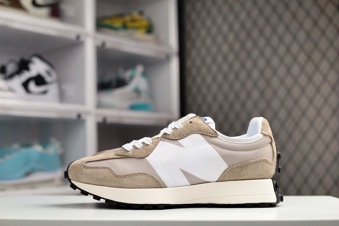G5 综合版+男女鞋真标半码制+升级原楦原纸版开发版型+采用正确无色差固色翻毛皮及太空革鞋面材质构成+中底高弹EVA发泡材质组合满丁防滑耐磨橡胶外底上世纪 70 年代的意大利街头风格张子枫同款，NB新百伦New Balance MS327系列复古休闲运动慢跑鞋BD