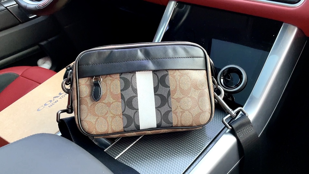 Coach 蔻驰  相机包 实拍