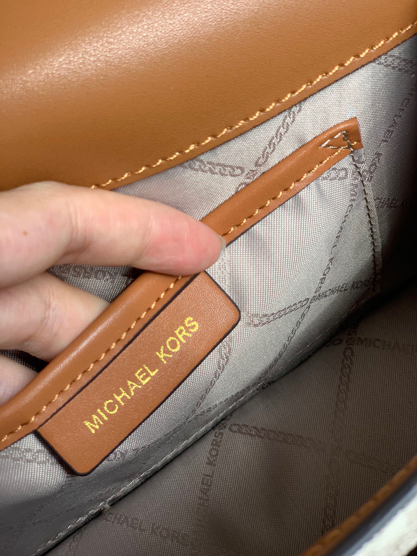 Michael Kors ～MK新款Heather 大号老花链条单肩包 小巧 是为她臻选的精美之礼