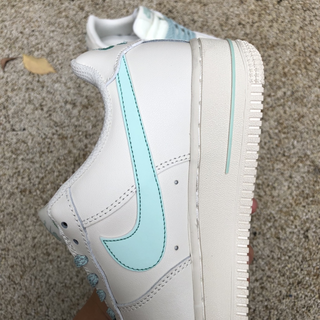 280  Nike耐克AIR FORCE 1 '07男子空军一号运动鞋秋季新款LQ3151-606