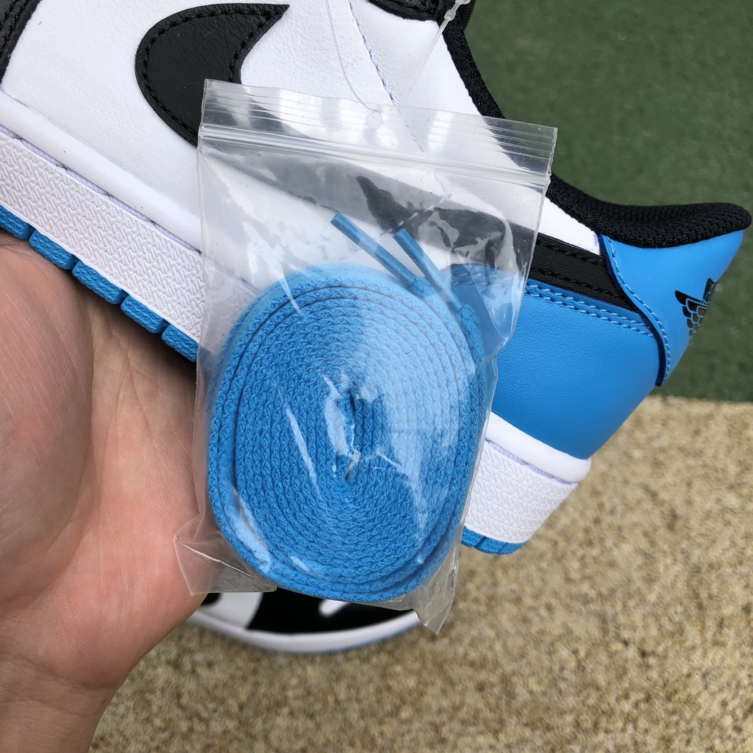 400 纯原版Air Jordan 1 Low OG “UNC”aj1低帮黑白蓝cz0790-104