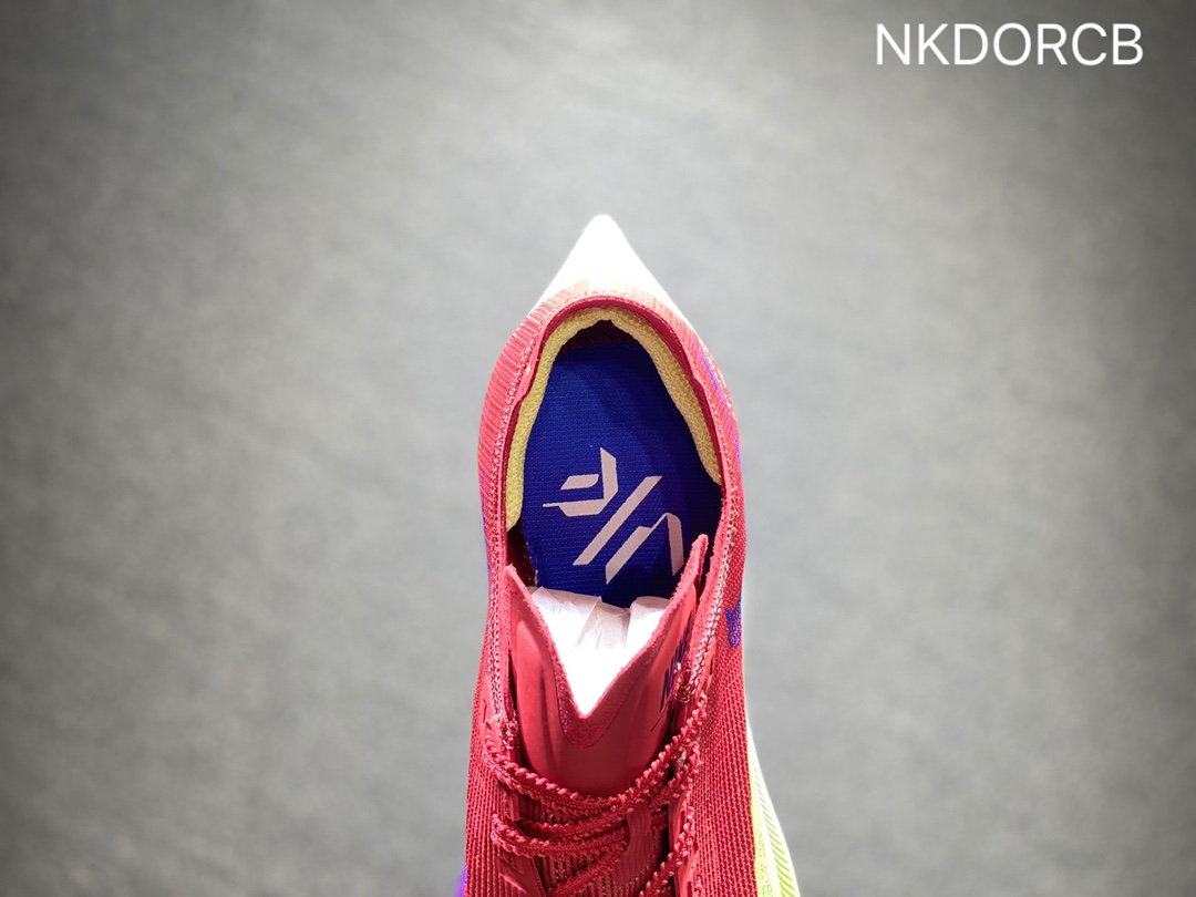 200 Nike ZoomX Vaporfly Next% 马拉松跑步鞋二代 DX3371-600