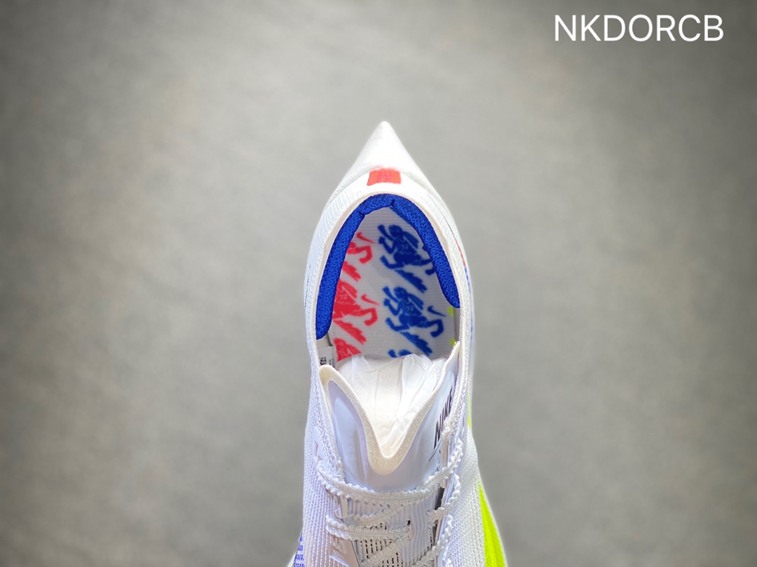 200 Nike ZoomX Vaporfly Next% 马拉松跑步鞋二代 CU4111-103