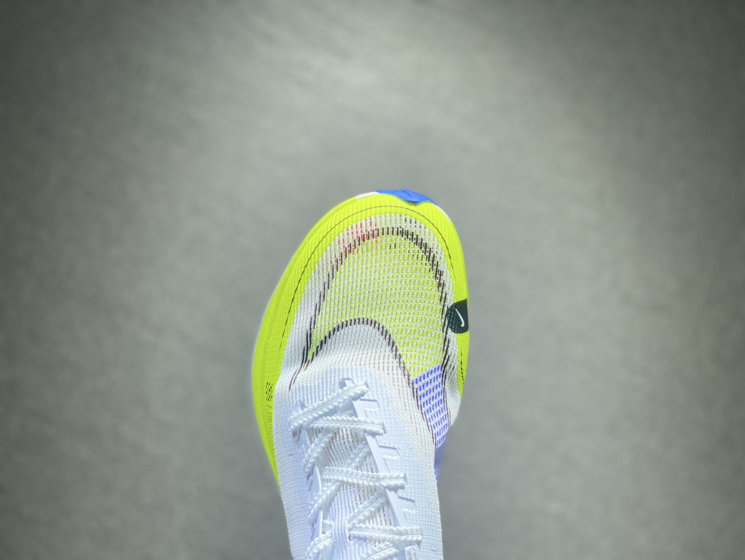 200 Nike ZoomX Vaporfly Next% 马拉松跑步鞋二代 CU4111-103