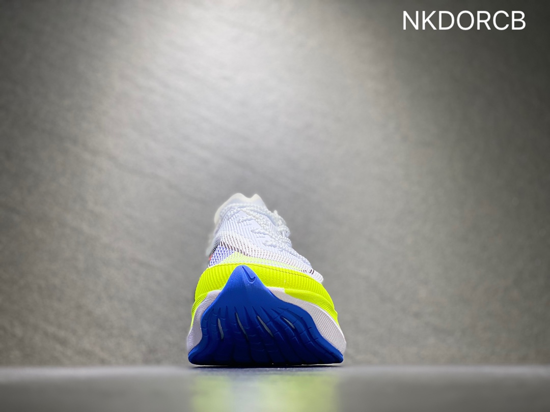 200 Nike ZoomX Vaporfly Next% 马拉松跑步鞋二代 CU4111-103
