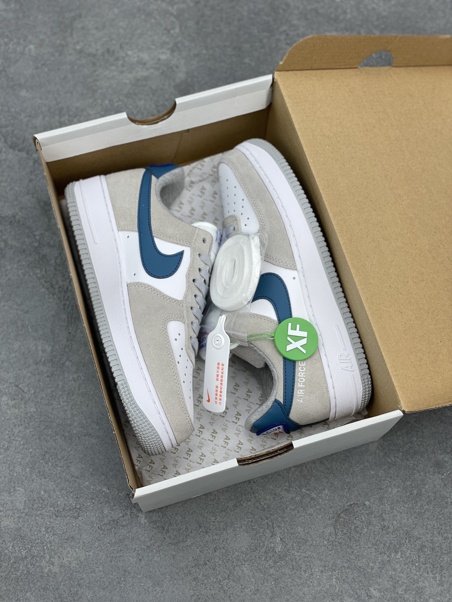 Nike Air Force 1 Low-Top Casual Sneakers: Original Design & Comfortable Fit 10 i1660845819 4289 8