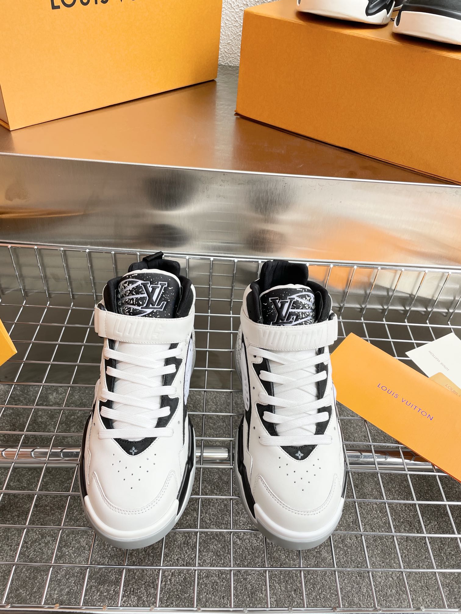 Louis Vuitton LV，Trainer 2蓝球运动鞋