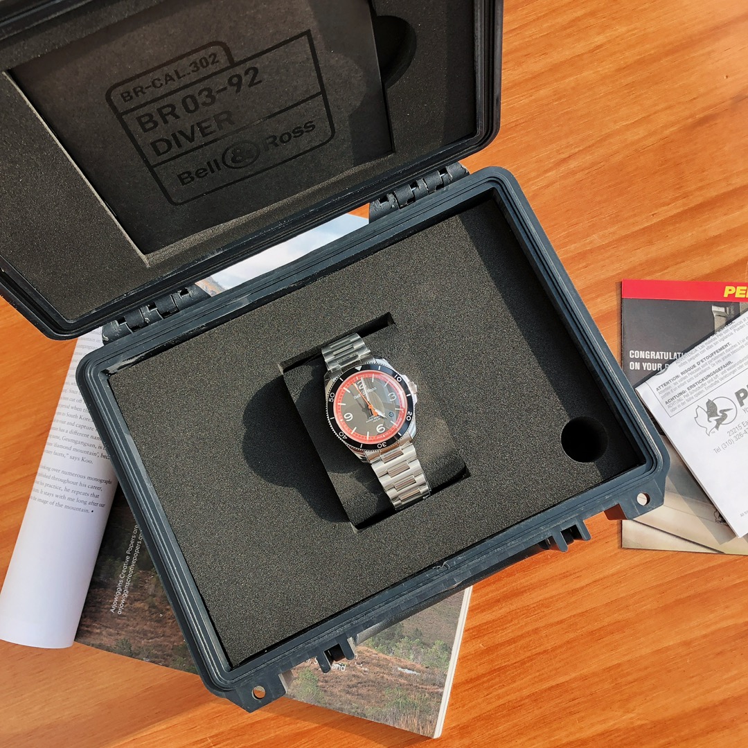 NO:392088,Bores men's watch, formal wear 41mm, original Swiss mechanical movement, matte polished steel case strap, 60-minute scale rotating bezel, spiral lock crown, spherical sapphire mirror with anti-glare coating, filled suerluminova luminous scale and needle, folded steel buckle!  It is priced with original box!  ,19860909柏莱士男表,正装41mm,原装瑞士机械机芯,磨砂抛光精钢表壳表带,60分钟刻度旋转表圈,螺旋上锁表冠,带防眩目涂层球形蓝宝石表镜,填充suerluminova夜光刻度和表针,折叠式精钢表扣！配原装盒好价出！,,Watch