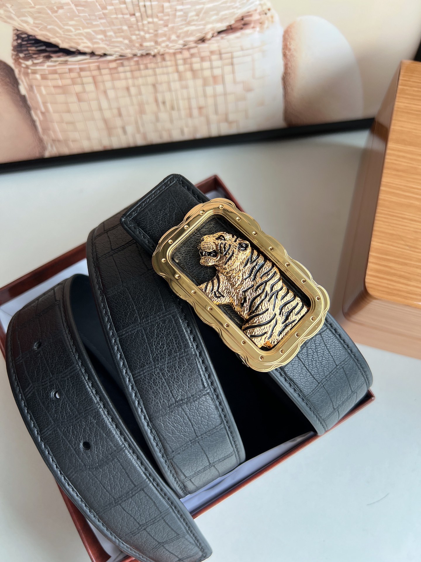 Stefano. Ricci 史蒂芬  精钢材质手工雕刻工艺虎头男士4.0cm腰带