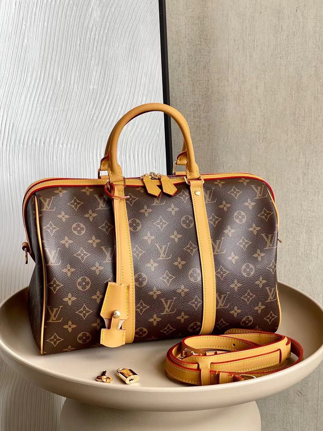 Louis Vuitton LV Keepall Travel Bags Cowhide M42426