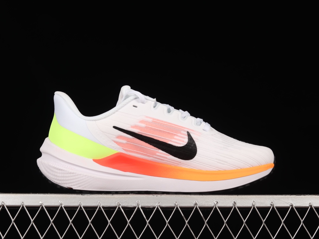 特价🉐💰170
 Nk Zoom Winflo 9 登月新款运动休闲缓震跑步鞋 DD6203-100
尺码：39 40 40.5 41 42 42.5 43 44 44.5 45 AJC3