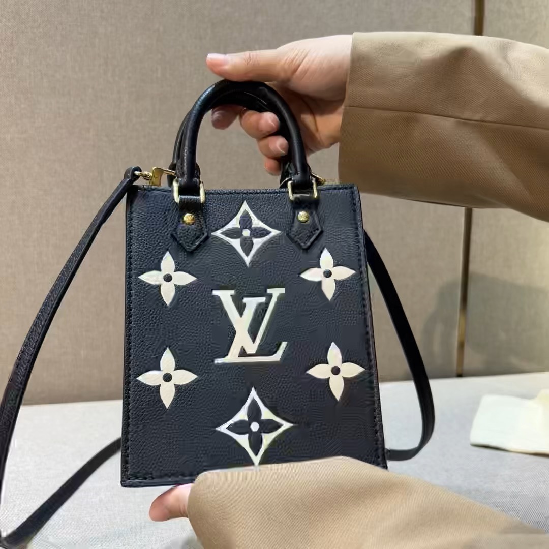 Louis Vuitton LV Sac Plat Bags Handbags