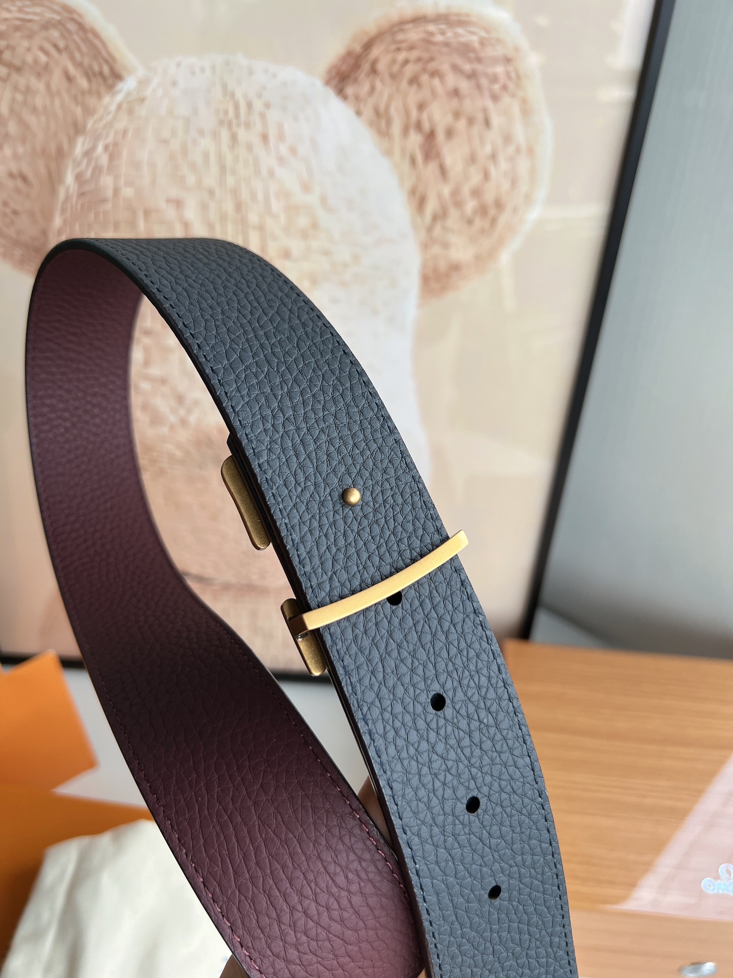 LV/路易威登   精湛工艺呈现奢华精致男士4.0cm腰带