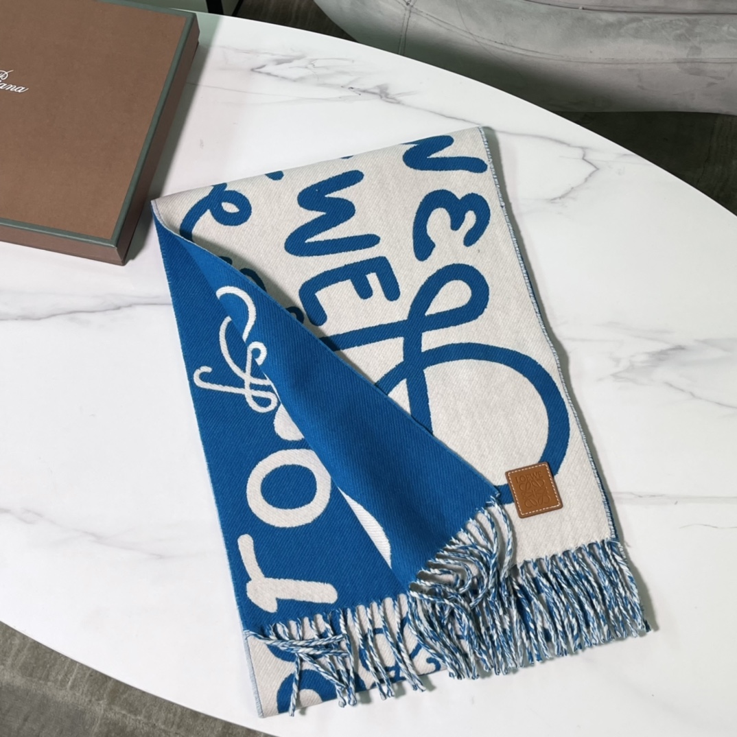 Loewe Scarf Buy First Copy Replica
 Beige Blue White Cashmere Wool Fall Collection