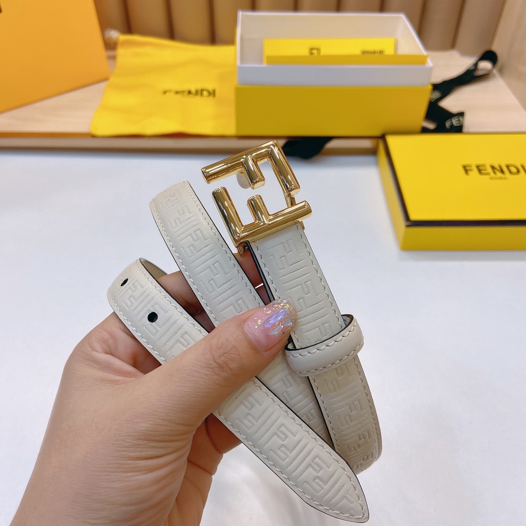 芬迪FENDI双面原版皮腰带采用原版