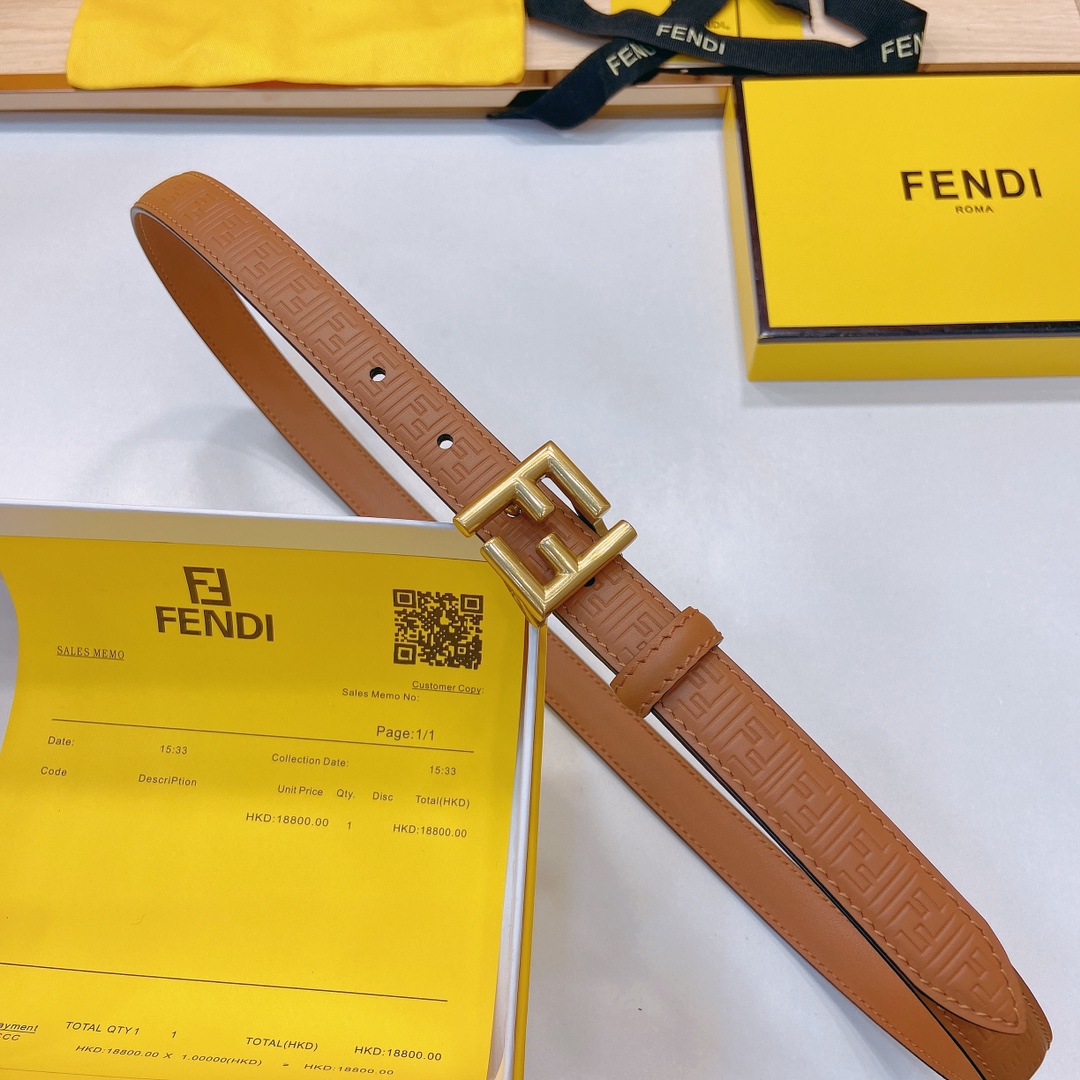 芬迪FENDI双面原版皮腰带采用原版