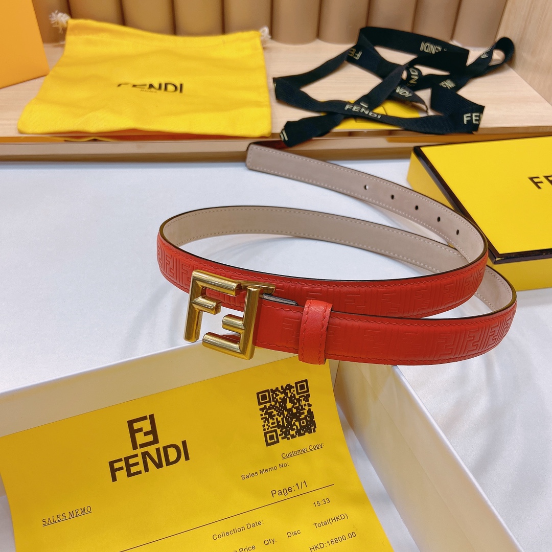 芬迪FENDI双面原版皮腰带采用原版