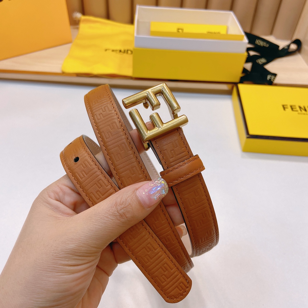 芬迪FENDI双面原版皮腰带采用原版