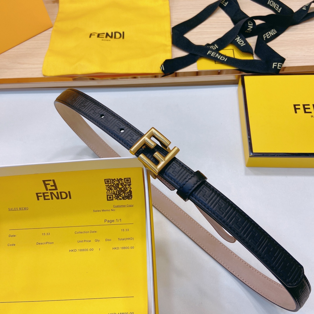 芬迪FENDI双面原版皮腰带采用原版
