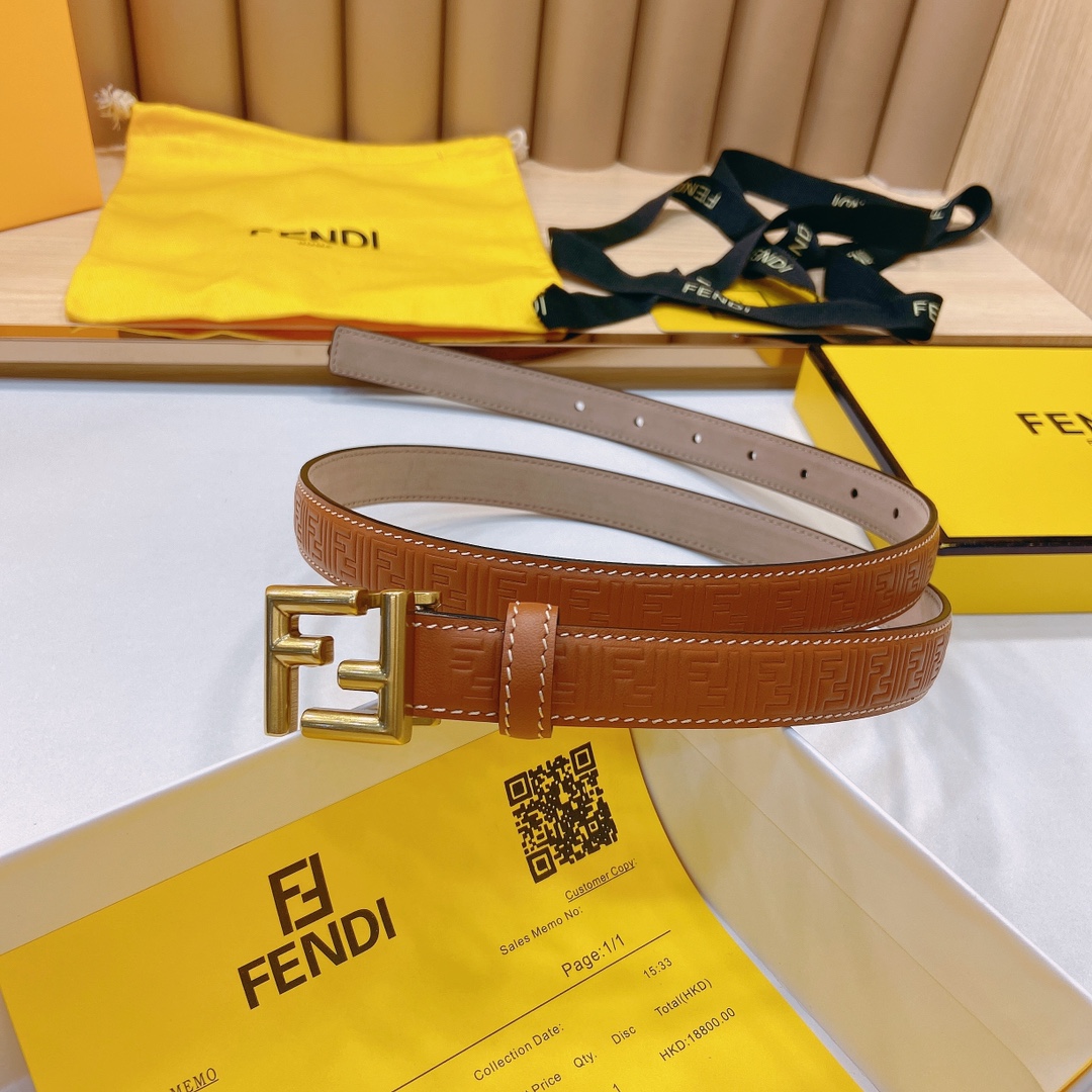 芬迪FENDI双面原版皮腰带采用原版