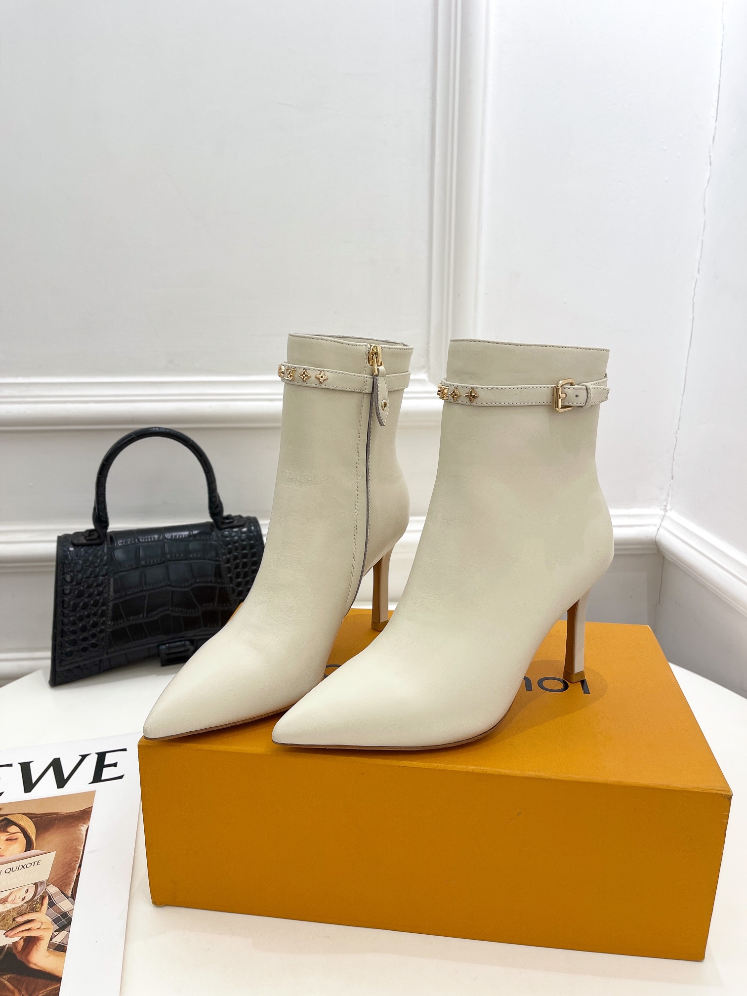 Louis Vuitton Short Boots Cowhide Genuine Leather Sheepskin Fall/Winter Collection
