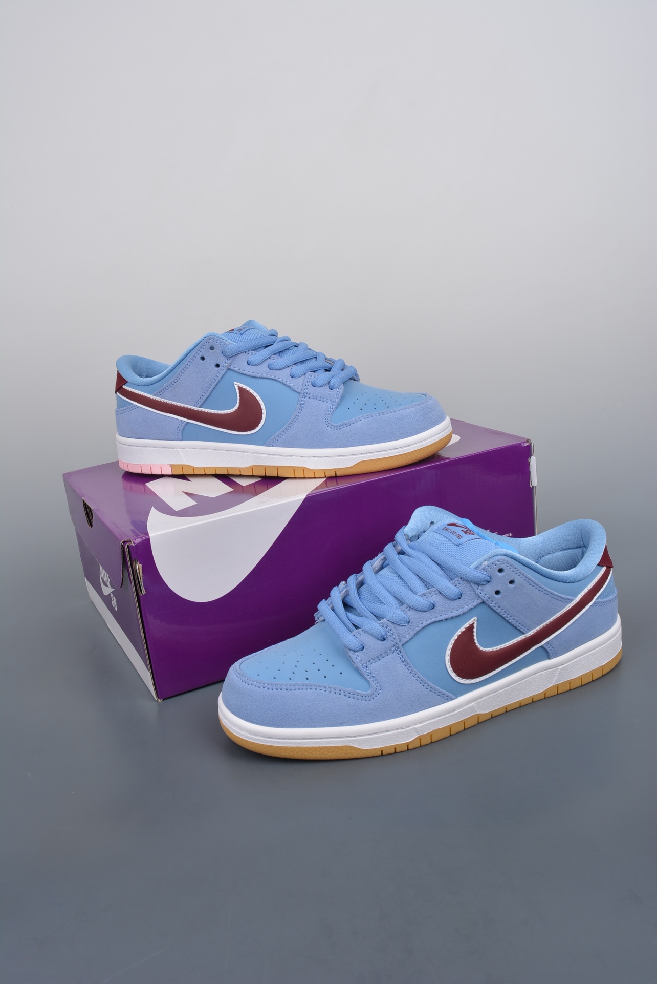 💰180真标 💰公司级260 💰纯原360
NIKE SB Dunk Low 蓝色泡泡糖
性价比天花板 尝鲜先行版👏
原装头层材料 独家版型蒸餾加工
帶來的是更好的视觉和脚感体验
大厂纯原品质出货 清洁度 电绣工艺 皮料切割干净无任何毛边 细节完美
官方货号:DQ4040 400DD
尺码: 36 36.5 37.5 38 38.5 39 40 40.5 41 42 42.5 43 44 44.5 45 46
耐克 阿迪达斯 三叶草 椰子350 v2 sb dunk 古驰脏脏鞋 麦昆 匡威1970s 万斯 vans 范斯 新百伦 乔丹 air jordan asics亚瑟士 斯凯奇 斐乐 彪马 锐步 mlb fila 鬼冢虎 莆田鞋 板鞋 樱花粉 af1 高帮 纯白 复古 满天星 解构 鞋盾 小麦色 蓝粉 马卡龙 低帮 独角兽 鸳鸯 联名 童鞋 冰淇淋 骨白冰蓝 白蓝 黑色 小白鞋 电玩像素 黑白 涂鸦 镭射 雾霾 白色 diy 1970s 夜光 大童 泼墨 中帮 黑武士 洛克公园 魔术贴 情侣 经典 四钩 奶咖色 刮刮乐 白丝绸 白银 3m 反光 白绿夜光 白橙双钩 小雏菊 权志龙 白绿橙 off white 飞线 金钩 冰块 小银钩 笑脸 缝线 剪纸 纯黑 蓝丝绸 情人节限定 白金 蓝白 354 黑曜石 熊猫 像素 冰蓝 四小勾 水晶底 寿桃 洞洞鞋 彩虹像素 灰色 air force 1 黑色 拖鞋 aj4 aj35 aj11 篮球鞋 莆田 aj3 aj6 aj13 aj7 童鞋 儿童鞋 aj312 aj36 黑白奥利奥 传奇蓝 aj32 限量版 飞人拖鞋 康扣 熊猫 北卡蓝 low 白水泥 藤原浩 aj34郭艾伦 影子灰 蒂芙尼绿 aj10 倒钩 aj9 冰雪奇缘 黑曜石 aj31 aj270 球鞋 大魔王 冰激凌 樱木花道 热熔岩 迪奥联名 胭脂红 凉鞋 aj15 满天星 水泥灰 芝加哥 鸳鸯 aj28 情侣 aj28 樱花粉 电玩像素 北卡蓝 小迪奥 粉色 樱花粉 电玩像素 烟灰 变色龙 兵马俑 大巴黎 aj16 兔八哥 马卡龙 大学蓝 aj30 黑水泥 白蛇 叶绿素 火影 白水泥 情人节限定 粉蛇 黑红 球鞋gtcut kobe球鞋 zoom kobe 500黑武士 2022r nike星空 gt球鞋 zoom跑鞋 纽巴伦990 nikecourt女鞋 zoom aj1 nb827 斐乐hike nike青花瓷 aj镭射 科6 next跑鞋 宇航员2.0 小白鞋 男鞋 运动鞋 斯凯奇 斐乐 板鞋 aj 彪马 新百伦 亚瑟士 new balance adidas 阿迪达斯 篮球鞋 空军一号 纯白 跑步鞋 vision street wear puma 女运动休闲鞋 nb 情侣鞋 球鞋 dunk 美津浓 欧文7 运动鞋女款跑步鞋 休闲男鞋 aj1 拖鞋 耐克鞋男新款 鞋子 童鞋 男款 飞马 zoom 超级飞马 跑鞋 老爹鞋 air max 儿童鞋子 男士 飞马38 m2k 日落 黑白熊猫 女款 飞马39 男款 阿甘鞋 飞马37 夏季 dunk sb 华夫鞋 凉鞋 开拓者 夏款 毛毛虫 气垫 air zoom 休闲鞋 高帮 帆布鞋 sacai 2022 vapormax 赤足 飞马36 af1 紫葡萄 树莓紫 winflo8 court女鞋 网鞋 zoom 破二 dc0774 拖鞋 superfly 子弹头 dunk黑白熊猫 blazer max270 欧文7 小童鞋 阿尔法 欧文8 登月 星空 莆田 黑武士 airmax97 贝壳头 三叶草 boost forum 椰子鞋 yeezy neo 暗夜精灵 金标 椰子 350 v2 ultraboost 清风 阿尔法 涉水鞋 ub21 ub22 forum84 ub nmd 爆米花 pro2 cut supernova x9000 椰子500 小椰子 forum low 史密斯 椰子700 樱花系列女鞋 新百伦530 327 574 5740 满天星 992 550 990 303 nb2002ra 302 元祖灰 993 990v5 nb300 ms327 580 999 nb327新百伦 新百伦878 nb300 5740奶茶色 m5740nb5740 997 608 452 nbms327 992元祖灰 996 880 低帮 倒钩 aj1 low 北卡蓝 黑曜石 倒钩藤原浩鞋 芝加哥 禁穿 小迪奥aj1 aj1大学蓝 樱花粉 烟灰 闪电倒钩 mid 影子灰 白丝绸 黑红脚趾 黑红 马卡龙 小dior 蒂芙尼绿 黑脚趾 小摩卡 蜘蛛侠 兔八哥 莆田纯原 纯白 中帮 黑粉脚趾 鸳鸯 low摩卡棕 扣碎 倒钩低帮 小闪电 凯尔特人 芝加哥ow联名 灰白 红豆奶茶 叛逆 换底 扣碎篮板 摩卡棕 迪奥联名鞋 皇家蓝 低帮女鞋倒钩白棕 泡泡糖 黑粉脚趾 北卡蓝低帮 黑绿脚趾 影子灰 蒂芙尼绿 黑脚趾 浆果粉 扣碎篮板 鸳鸯 冰淇淋 白丝绸 激光蓝 offwhite联名 黑粉脚趾 蓝 水洗丹宁 情人节 午夜蓝 凯尔特人 泡泡糖 男鞋 女鞋 夏季 儿童 拖鞋 小众鞋 篮球鞋 凉鞋 运动鞋 跑步鞋 童鞋 板鞋 日落 足球鞋 小白鞋 跑鞋 老爹鞋 zoom 超级飞马 36 37 38 sb dunk 鞋子 新款 m2k air max 薄款 赤足5.0 星空 登月 vapormax 超轻 网鞋 气垫鞋 阿甘鞋 休闲鞋 47 blazer 高帮 樱花粉 free vaporfly 情侣 子弹头 华夫鞋 欧文7 lebron18 joyride fly3 max270 杜兰特5 毛毛虫 黑武士 限量版 忍者 马拉松 winflo7 kyrie7 ep 莆田鞋 板鞋 樱花粉 af1 高帮 纯白 复古 满天星 解构 鞋盾 小麦色 蓝粉 马卡龙 低帮 独角兽 鸳鸯 联名 童鞋 冰淇淋 骨白冰蓝 白蓝 黑色 小白鞋 电玩像素 黑白 涂鸦 镭射 雾霾 白色 diy 夜光 大童 泼墨 中帮 黑武士 洛克公园 魔术贴 情侣 经典 四钩 奶咖色 刮刮乐 白丝绸 白银 3m 反光 白绿夜光 白橙双钩 小雏菊 权志龙 白绿橙 off white 飞线 金钩 冰块 小银钩 笑脸 缝线 剪纸 纯黑 蓝丝绸 情人节限定 白金 蓝白 354 黑曜石 熊猫 像素 冰蓝 四小勾 水晶底 寿桃 洞洞鞋 彩虹像素 灰色 air force 1 黑色 拖鞋 aj4 aj35 aj11 篮球鞋 莆田 aj3 aj6 aj13 aj7 童鞋 儿童鞋 aj312 aj36 黑白奥利奥 德训 aj32 限量版 飞人拖鞋 康扣 熊猫 北卡蓝 low 白水泥 藤原浩 aj34郭艾伦 影子灰 aj10 倒钩 aj9 冰雪奇缘 黑曜石 aj31 aj270 球鞋 samba gazelle