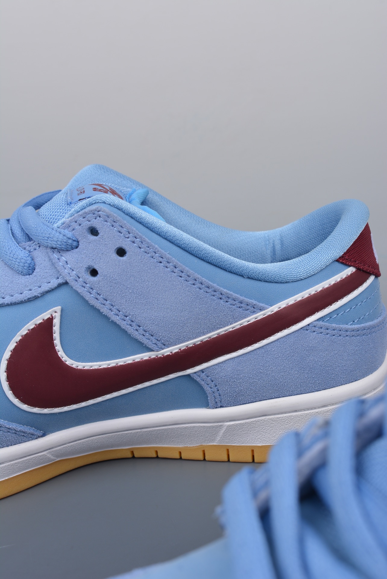 💰180真标 💰公司级260 💰纯原360
NIKE SB Dunk Low 蓝色泡泡糖
性价比天花板 尝鲜先行版👏
原装头层材料 独家版型蒸餾加工
帶來的是更好的视觉和脚感体验
大厂纯原品质出货 清洁度 电绣工艺 皮料切割干净无任何毛边 细节完美
官方货号:DQ4040 400DD
尺码: 36 36.5 37.5 38 38.5 39 40 40.5 41 42 42.5 43 44 44.5 45 46
耐克 阿迪达斯 三叶草 椰子350 v2 sb dunk 古驰脏脏鞋 麦昆 匡威1970s 万斯 vans 范斯 新百伦 乔丹 air jordan asics亚瑟士 斯凯奇 斐乐 彪马 锐步 mlb fila 鬼冢虎 莆田鞋 板鞋 樱花粉 af1 高帮 纯白 复古 满天星 解构 鞋盾 小麦色 蓝粉 马卡龙 低帮 独角兽 鸳鸯 联名 童鞋 冰淇淋 骨白冰蓝 白蓝 黑色 小白鞋 电玩像素 黑白 涂鸦 镭射 雾霾 白色 diy 1970s 夜光 大童 泼墨 中帮 黑武士 洛克公园 魔术贴 情侣 经典 四钩 奶咖色 刮刮乐 白丝绸 白银 3m 反光 白绿夜光 白橙双钩 小雏菊 权志龙 白绿橙 off white 飞线 金钩 冰块 小银钩 笑脸 缝线 剪纸 纯黑 蓝丝绸 情人节限定 白金 蓝白 354 黑曜石 熊猫 像素 冰蓝 四小勾 水晶底 寿桃 洞洞鞋 彩虹像素 灰色 air force 1 黑色 拖鞋 aj4 aj35 aj11 篮球鞋 莆田 aj3 aj6 aj13 aj7 童鞋 儿童鞋 aj312 aj36 黑白奥利奥 传奇蓝 aj32 限量版 飞人拖鞋 康扣 熊猫 北卡蓝 low 白水泥 藤原浩 aj34郭艾伦 影子灰 蒂芙尼绿 aj10 倒钩 aj9 冰雪奇缘 黑曜石 aj31 aj270 球鞋 大魔王 冰激凌 樱木花道 热熔岩 迪奥联名 胭脂红 凉鞋 aj15 满天星 水泥灰 芝加哥 鸳鸯 aj28 情侣 aj28 樱花粉 电玩像素 北卡蓝 小迪奥 粉色 樱花粉 电玩像素 烟灰 变色龙 兵马俑 大巴黎 aj16 兔八哥 马卡龙 大学蓝 aj30 黑水泥 白蛇 叶绿素 火影 白水泥 情人节限定 粉蛇 黑红 球鞋gtcut kobe球鞋 zoom kobe 500黑武士 2022r nike星空 gt球鞋 zoom跑鞋 纽巴伦990 nikecourt女鞋 zoom aj1 nb827 斐乐hike nike青花瓷 aj镭射 科6 next跑鞋 宇航员2.0 小白鞋 男鞋 运动鞋 斯凯奇 斐乐 板鞋 aj 彪马 新百伦 亚瑟士 new balance adidas 阿迪达斯 篮球鞋 空军一号 纯白 跑步鞋 vision street wear puma 女运动休闲鞋 nb 情侣鞋 球鞋 dunk 美津浓 欧文7 运动鞋女款跑步鞋 休闲男鞋 aj1 拖鞋 耐克鞋男新款 鞋子 童鞋 男款 飞马 zoom 超级飞马 跑鞋 老爹鞋 air max 儿童鞋子 男士 飞马38 m2k 日落 黑白熊猫 女款 飞马39 男款 阿甘鞋 飞马37 夏季 dunk sb 华夫鞋 凉鞋 开拓者 夏款 毛毛虫 气垫 air zoom 休闲鞋 高帮 帆布鞋 sacai 2022 vapormax 赤足 飞马36 af1 紫葡萄 树莓紫 winflo8 court女鞋 网鞋 zoom 破二 dc0774 拖鞋 superfly 子弹头 dunk黑白熊猫 blazer max270 欧文7 小童鞋 阿尔法 欧文8 登月 星空 莆田 黑武士 airmax97 贝壳头 三叶草 boost forum 椰子鞋 yeezy neo 暗夜精灵 金标 椰子 350 v2 ultraboost 清风 阿尔法 涉水鞋 ub21 ub22 forum84 ub nmd 爆米花 pro2 cut supernova x9000 椰子500 小椰子 forum low 史密斯 椰子700 樱花系列女鞋 新百伦530 327 574 5740 满天星 992 550 990 303 nb2002ra 302 元祖灰 993 990v5 nb300 ms327 580 999 nb327新百伦 新百伦878 nb300 5740奶茶色 m5740nb5740 997 608 452 nbms327 992元祖灰 996 880 低帮 倒钩 aj1 low 北卡蓝 黑曜石 倒钩藤原浩鞋 芝加哥 禁穿 小迪奥aj1 aj1大学蓝 樱花粉 烟灰 闪电倒钩 mid 影子灰 白丝绸 黑红脚趾 黑红 马卡龙 小dior 蒂芙尼绿 黑脚趾 小摩卡 蜘蛛侠 兔八哥 莆田纯原 纯白 中帮 黑粉脚趾 鸳鸯 low摩卡棕 扣碎 倒钩低帮 小闪电 凯尔特人 芝加哥ow联名 灰白 红豆奶茶 叛逆 换底 扣碎篮板 摩卡棕 迪奥联名鞋 皇家蓝 低帮女鞋倒钩白棕 泡泡糖 黑粉脚趾 北卡蓝低帮 黑绿脚趾 影子灰 蒂芙尼绿 黑脚趾 浆果粉 扣碎篮板 鸳鸯 冰淇淋 白丝绸 激光蓝 offwhite联名 黑粉脚趾 蓝 水洗丹宁 情人节 午夜蓝 凯尔特人 泡泡糖 男鞋 女鞋 夏季 儿童 拖鞋 小众鞋 篮球鞋 凉鞋 运动鞋 跑步鞋 童鞋 板鞋 日落 足球鞋 小白鞋 跑鞋 老爹鞋 zoom 超级飞马 36 37 38 sb dunk 鞋子 新款 m2k air max 薄款 赤足5.0 星空 登月 vapormax 超轻 网鞋 气垫鞋 阿甘鞋 休闲鞋 47 blazer 高帮 樱花粉 free vaporfly 情侣 子弹头 华夫鞋 欧文7 lebron18 joyride fly3 max270 杜兰特5 毛毛虫 黑武士 限量版 忍者 马拉松 winflo7 kyrie7 ep 莆田鞋 板鞋 樱花粉 af1 高帮 纯白 复古 满天星 解构 鞋盾 小麦色 蓝粉 马卡龙 低帮 独角兽 鸳鸯 联名 童鞋 冰淇淋 骨白冰蓝 白蓝 黑色 小白鞋 电玩像素 黑白 涂鸦 镭射 雾霾 白色 diy 夜光 大童 泼墨 中帮 黑武士 洛克公园 魔术贴 情侣 经典 四钩 奶咖色 刮刮乐 白丝绸 白银 3m 反光 白绿夜光 白橙双钩 小雏菊 权志龙 白绿橙 off white 飞线 金钩 冰块 小银钩 笑脸 缝线 剪纸 纯黑 蓝丝绸 情人节限定 白金 蓝白 354 黑曜石 熊猫 像素 冰蓝 四小勾 水晶底 寿桃 洞洞鞋 彩虹像素 灰色 air force 1 黑色 拖鞋 aj4 aj35 aj11 篮球鞋 莆田 aj3 aj6 aj13 aj7 童鞋 儿童鞋 aj312 aj36 黑白奥利奥 德训 aj32 限量版 飞人拖鞋 康扣 熊猫 北卡蓝 low 白水泥 藤原浩 aj34郭艾伦 影子灰 aj10 倒钩 aj9 冰雪奇缘 黑曜石 aj31 aj270 球鞋 samba gazelle