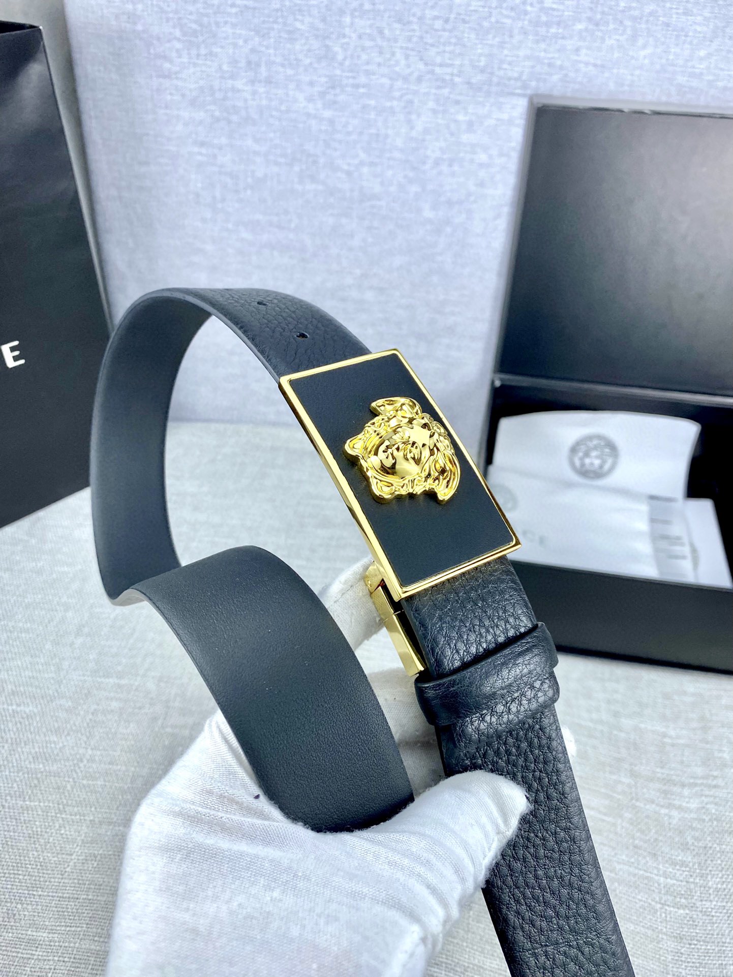 Versace 3D Medusa Belt from Palazzo Series Purchased by p391 - 图片 4