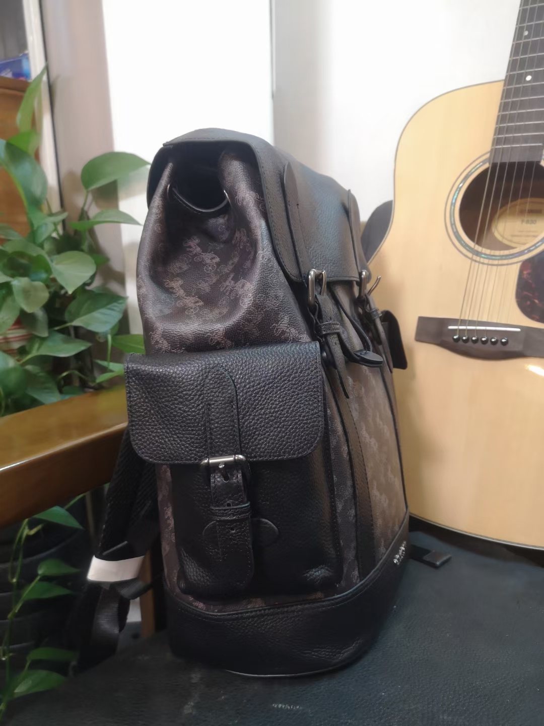 Coach 新款 coach 男士双肩包 书包 登山包 背包 旅行包 89897马车