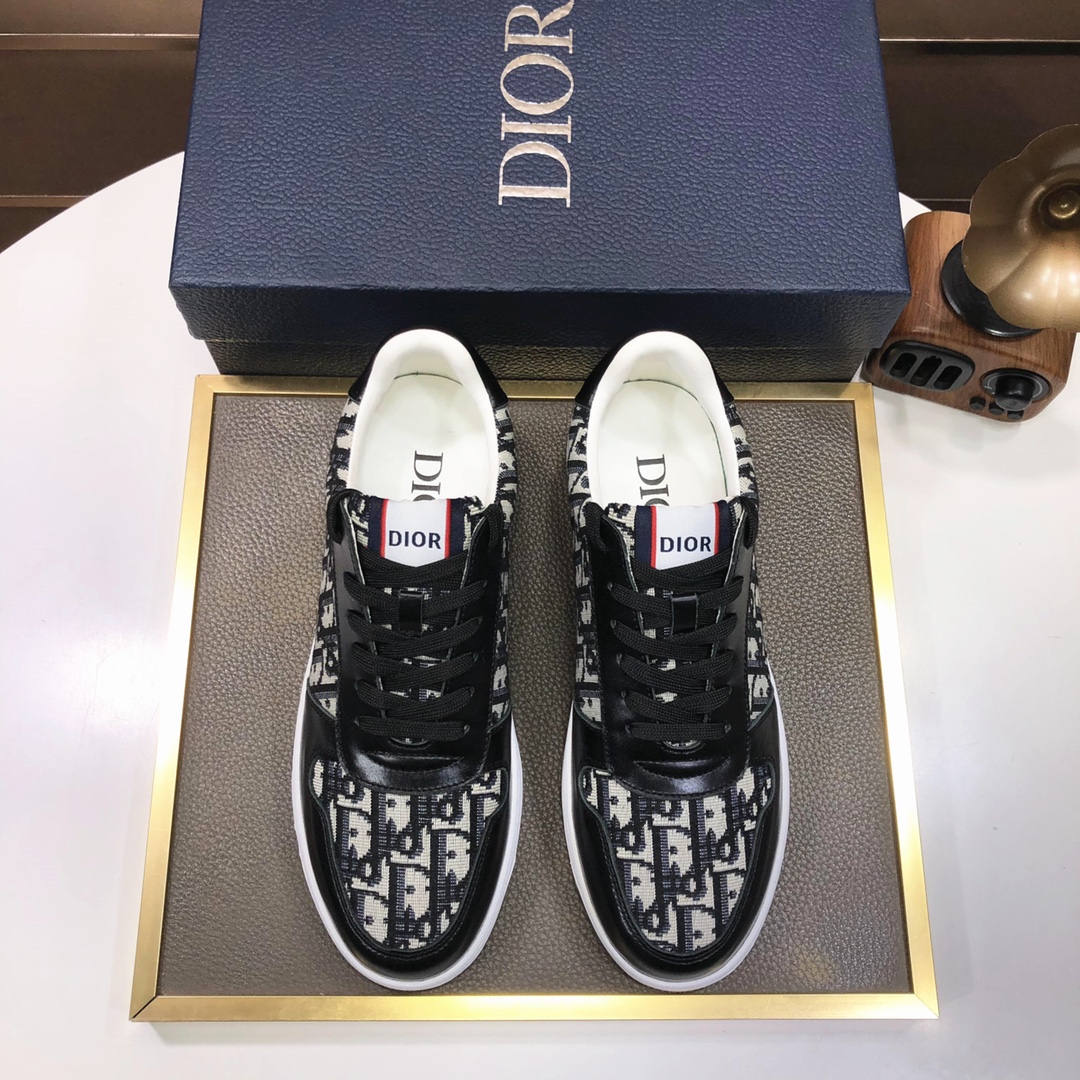 J0 Dior 迪奥 官网全球首发 男鞋高端品牌 最新力作：意大利进口原版专用布面料+进口羊皮内里原版包头橡胶大底 柔软舒适，让行走更加便捷舒适