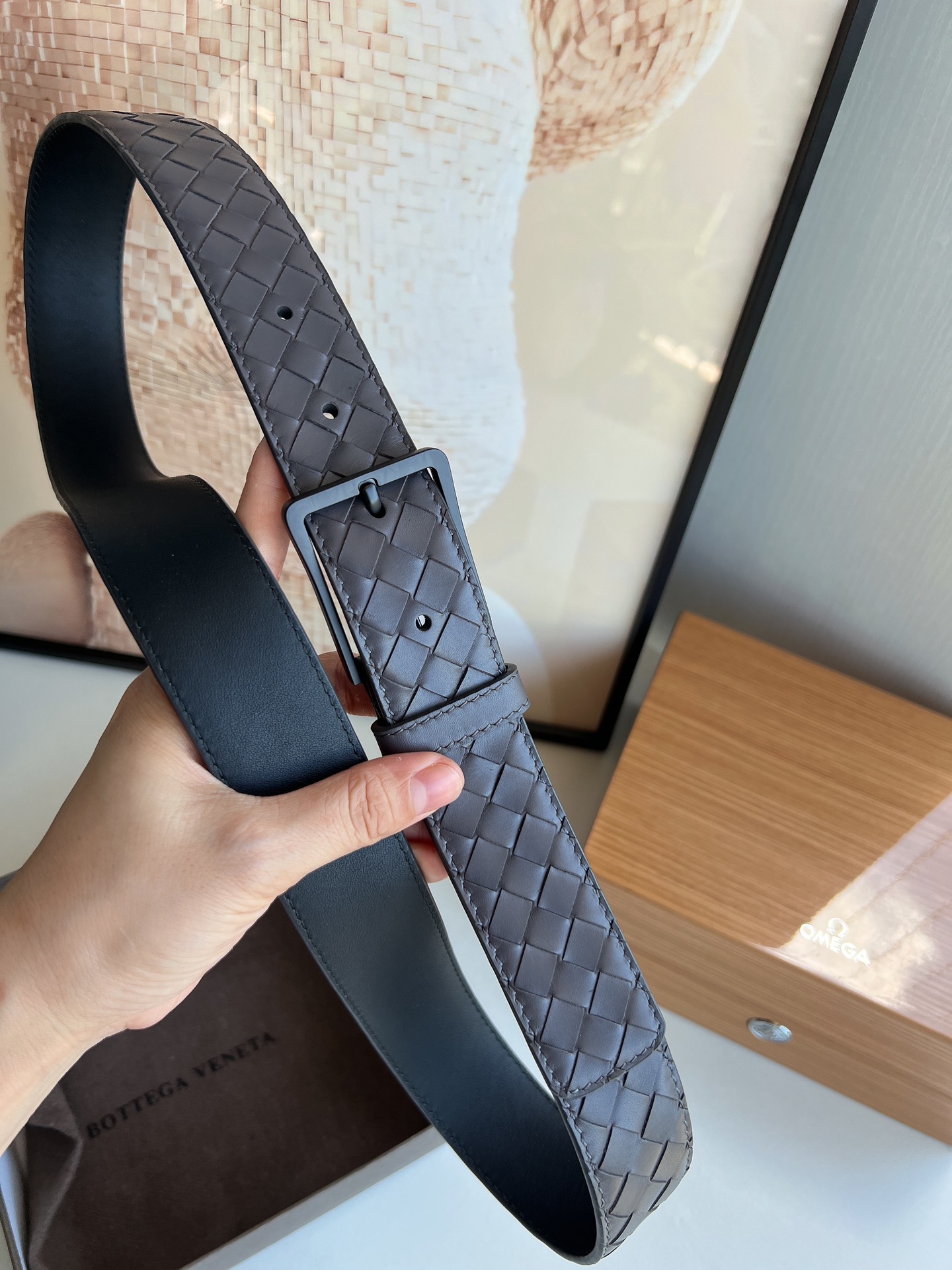 BV保碟家 进口小牛皮编织的小方格成为典型标识3.5cm腰带