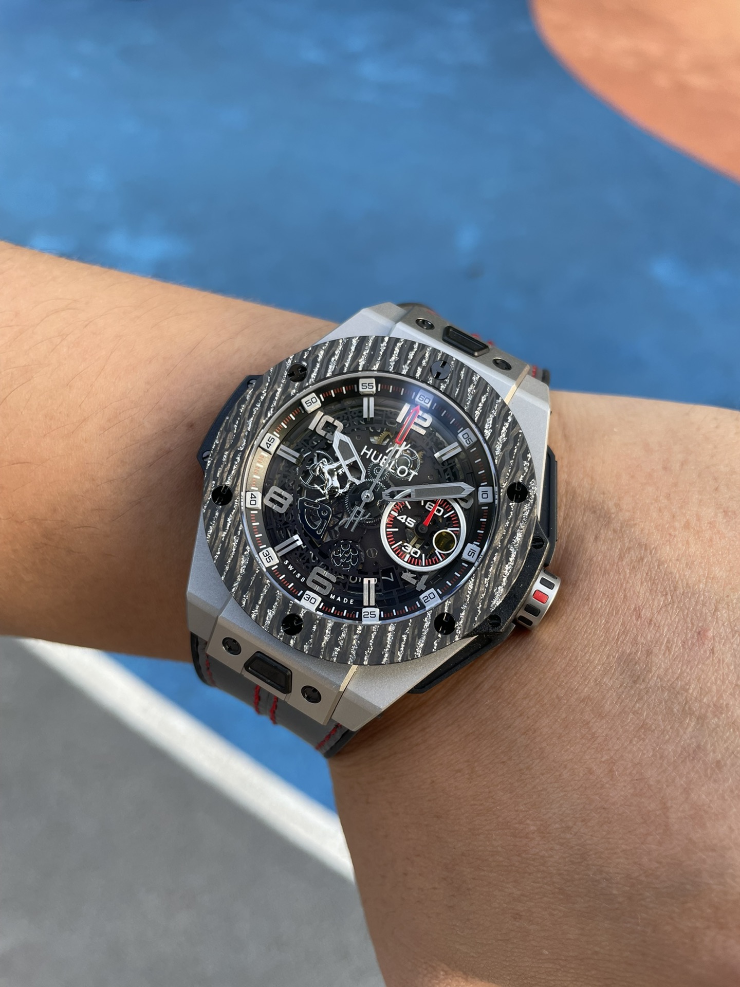 Hublot Big Bang 401.OQ.0123.VR chronograph, shown in the complete original source image set. 3