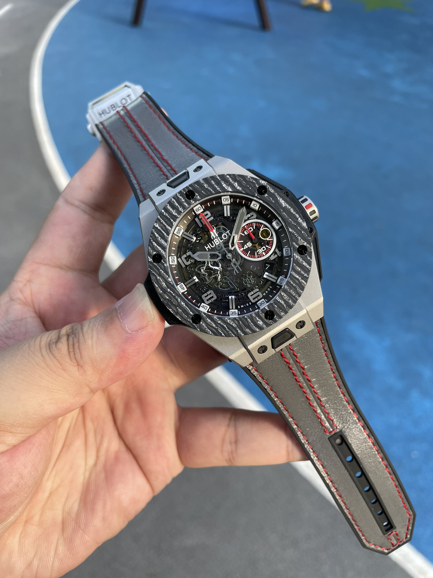 Hublot Big Bang 401.OQ.0123.VR chronograph, shown in the complete original source image set.