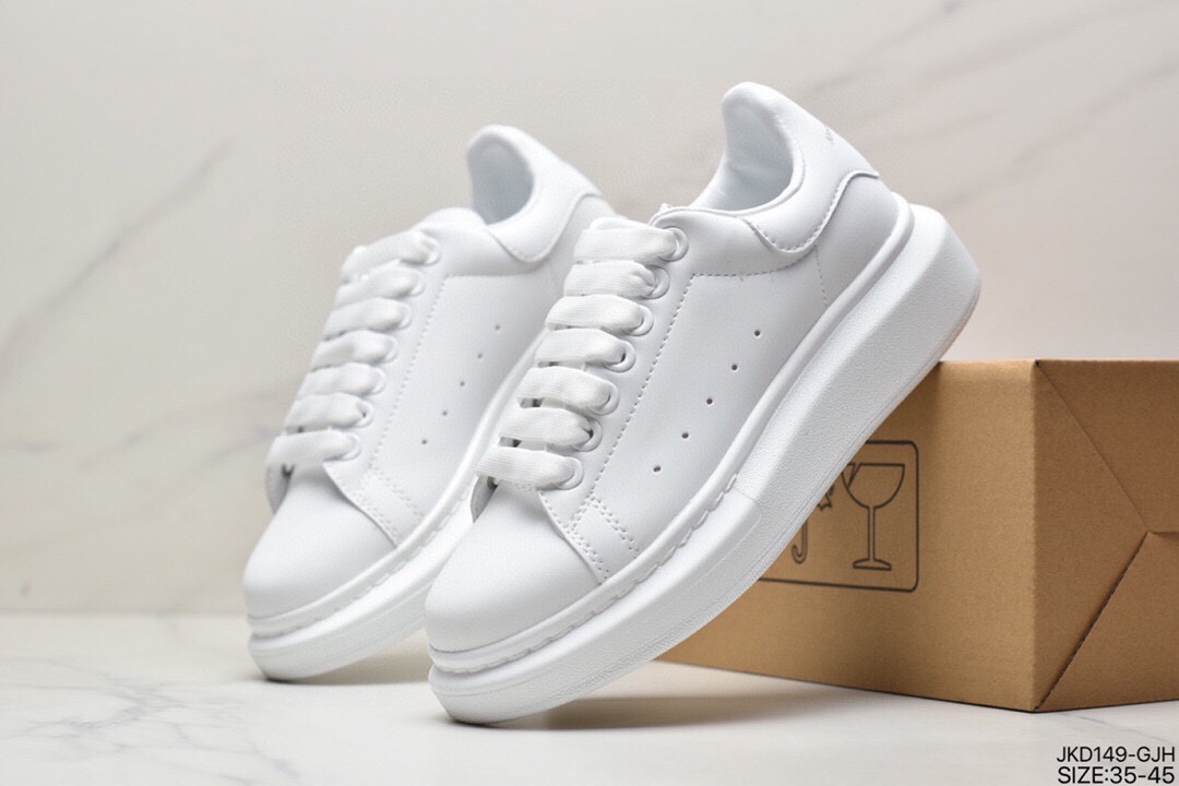 160 Alexander McQueen亚历山大·麦昆 Sole Leather Sneakers低帮553770 WHGP790 9063